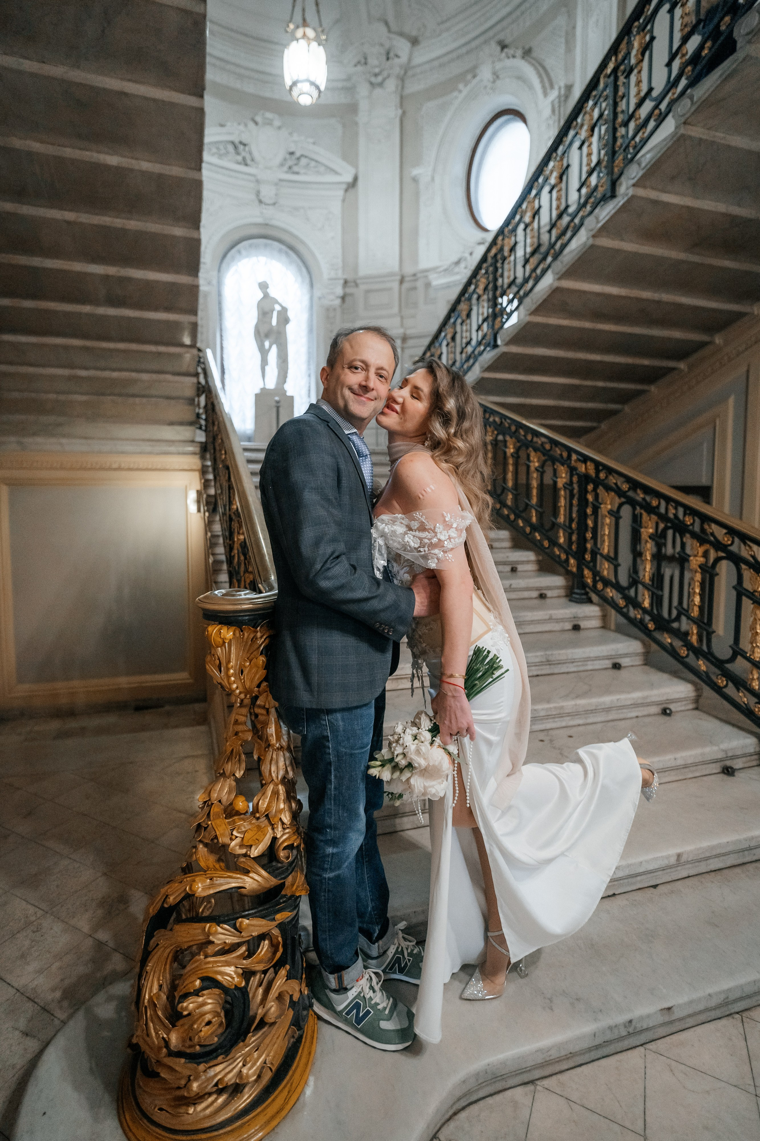 Места для фотосессии зимой в плохую погоду в Санкт-Петербурге. Свадебный фотограф Александр Невский в Санкт-Петербурге