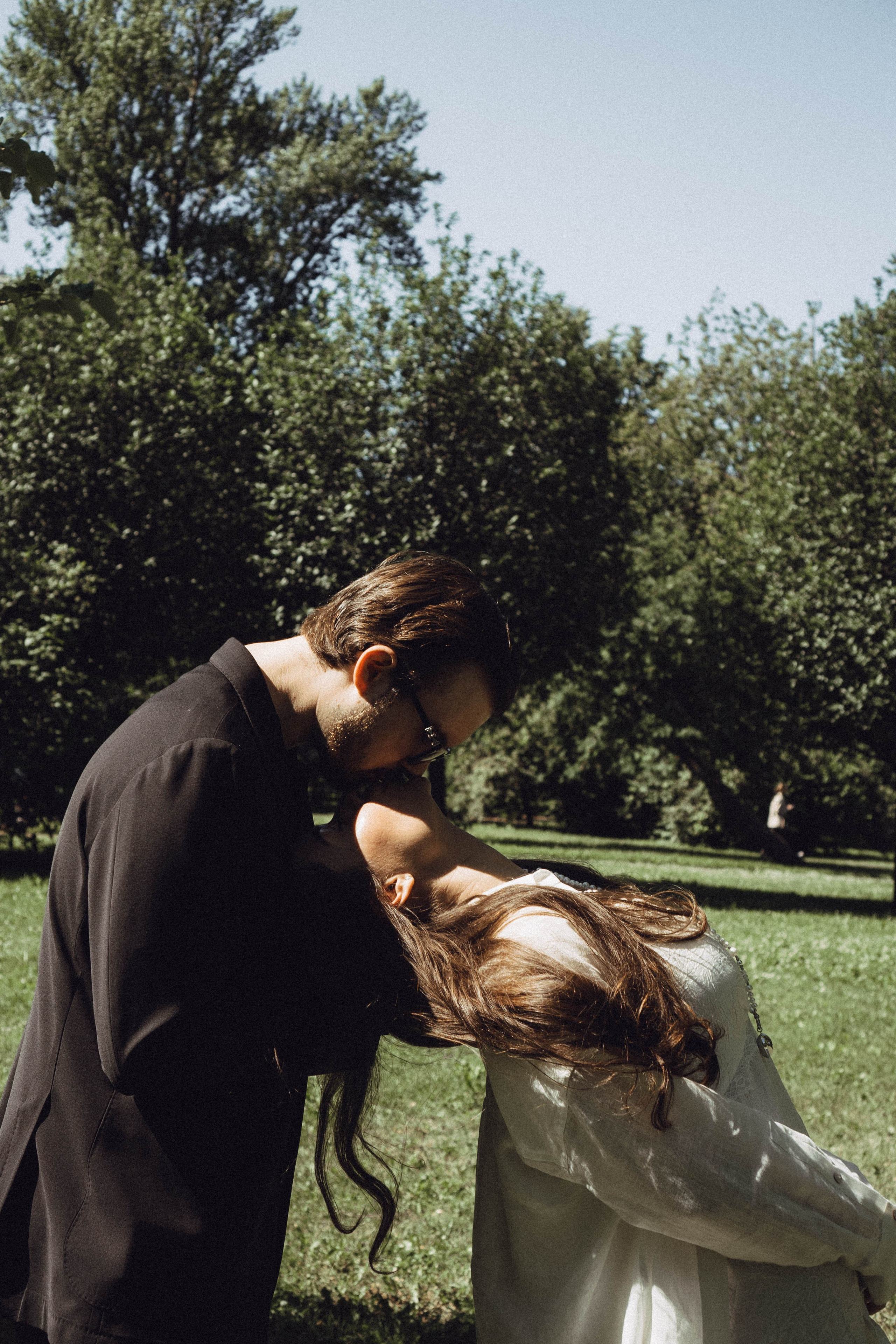 СВАДЕБНАЯ СЬЕМКА В ПАРКЕ ПОБЕДЫ И ПРОГУЛКА ПО МОСКОВСКОМУ ПРОСПЕКТУ. Профессиональный фотограф, Санкт-Петербург — Виктория Богомолова