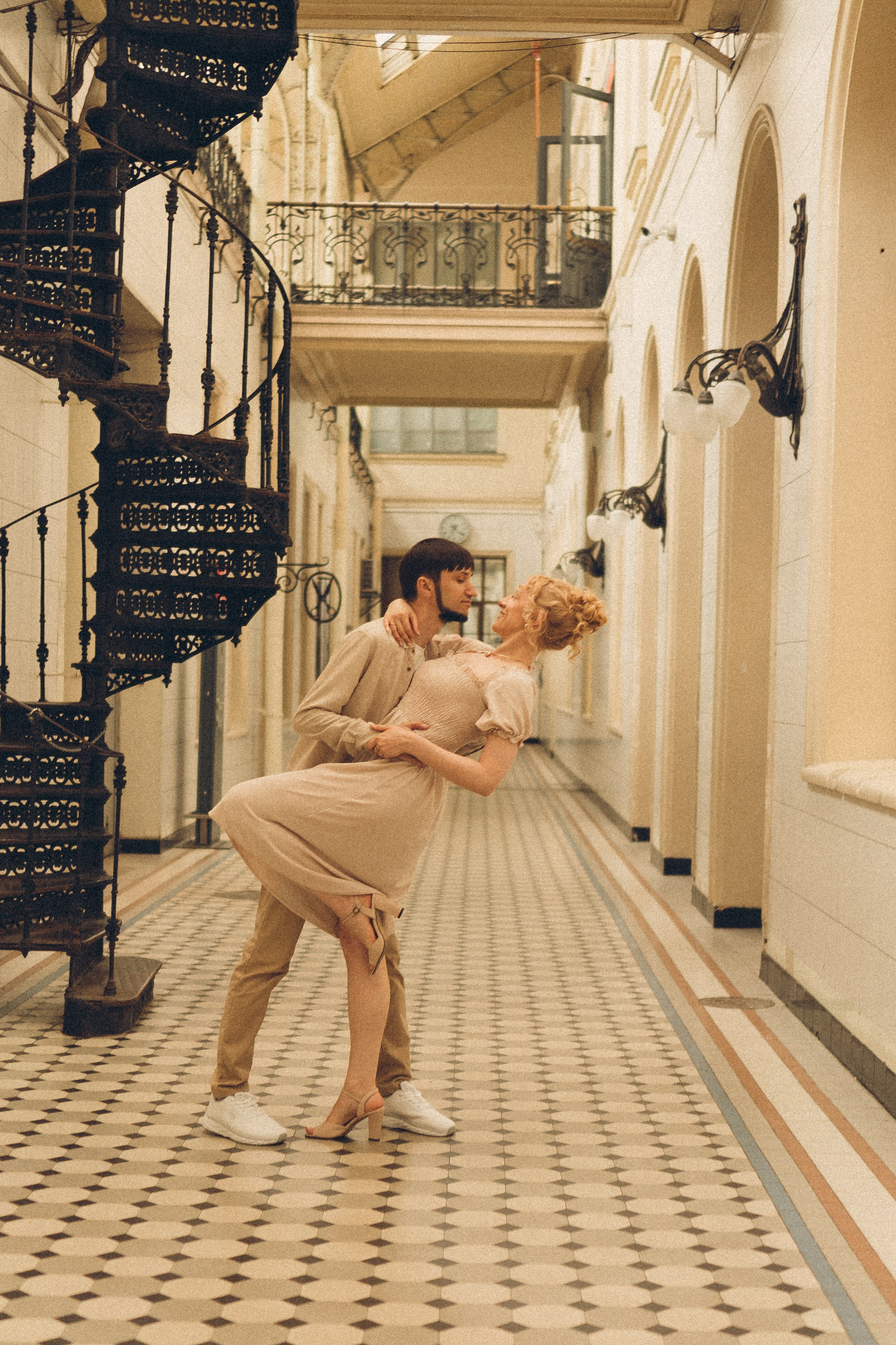 ПРОГУЛКА НА ВИТЕБСКОМ ВОКЗАЛЕ. Профессиональный фотограф, Санкт-Петербург — Виктория Богомолова