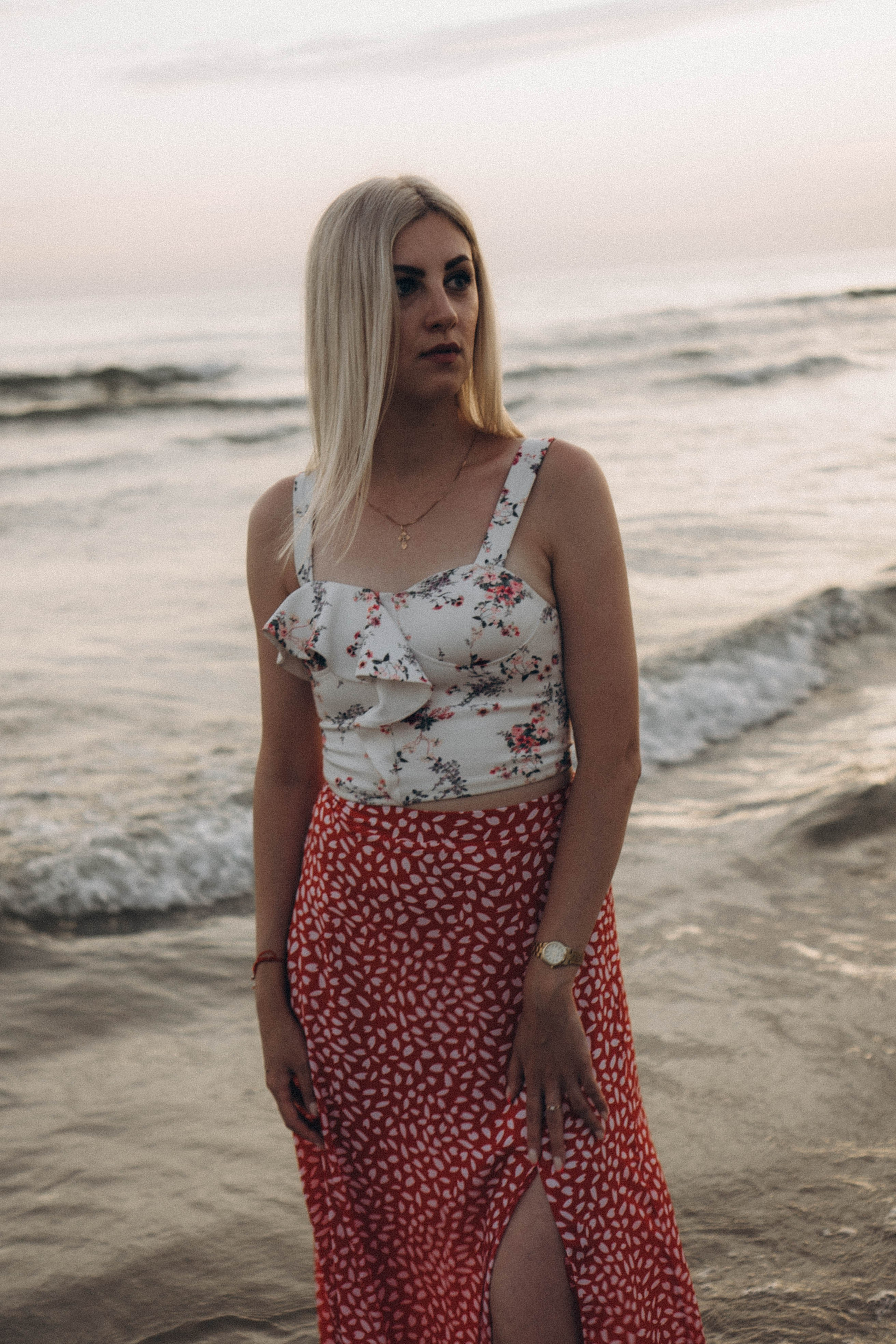 Июльский вечер на берегу черного моря. Профессиональный фотограф, Санкт-Петербург — Виктория Богомолова