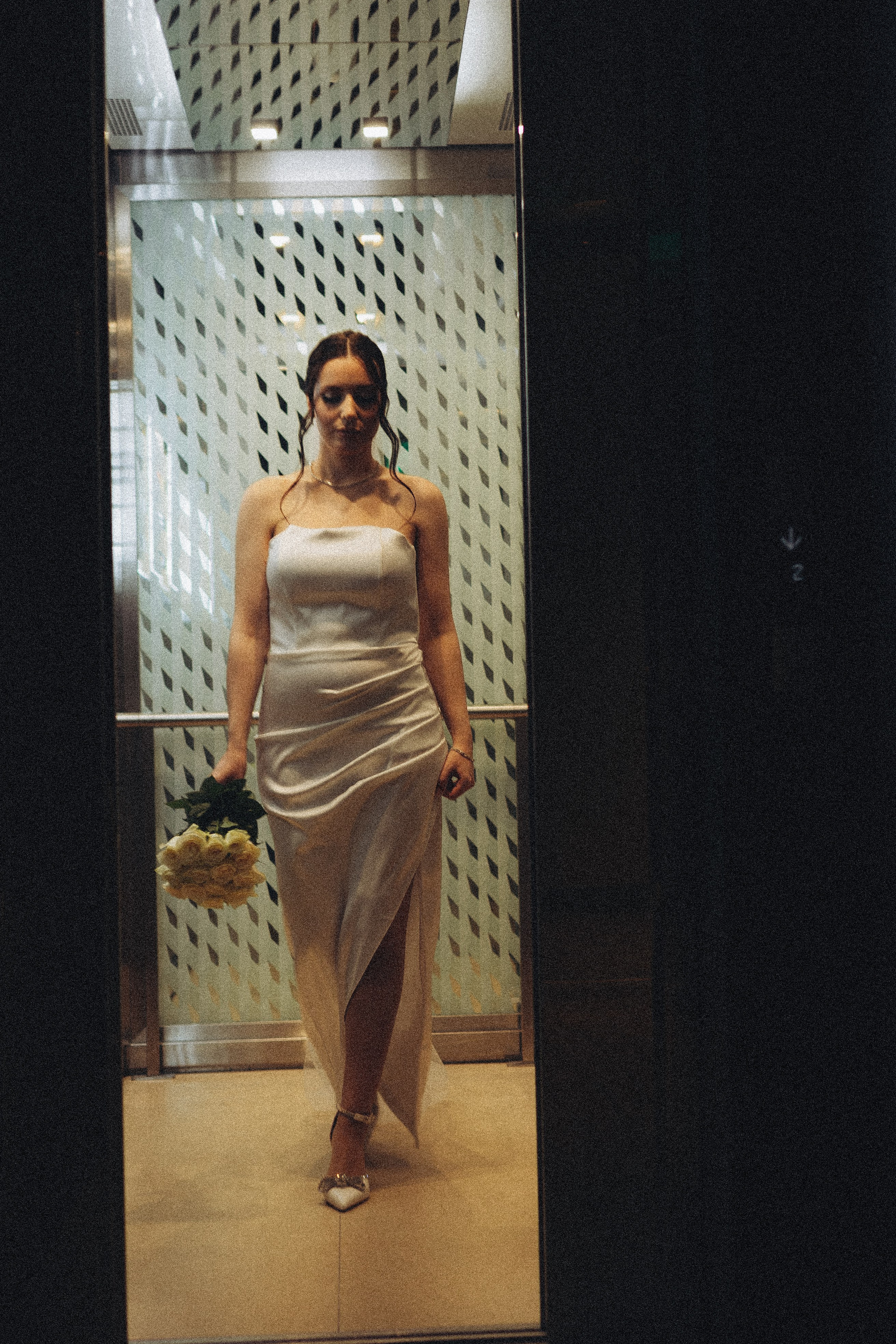 СВАДЕБНАЯ СЬЕМКА СБОРОВ ЖЕНИХА И НЕВЕСТЫ В ОТЕЛЕ И ТАКЖЕ ФОТОСЕССИИЯ В ОТЕЛЕЕ МЕГАПОЛИС БРЯНСК. Профессиональный фотограф, Санкт-Петербург — Виктория Богомолова