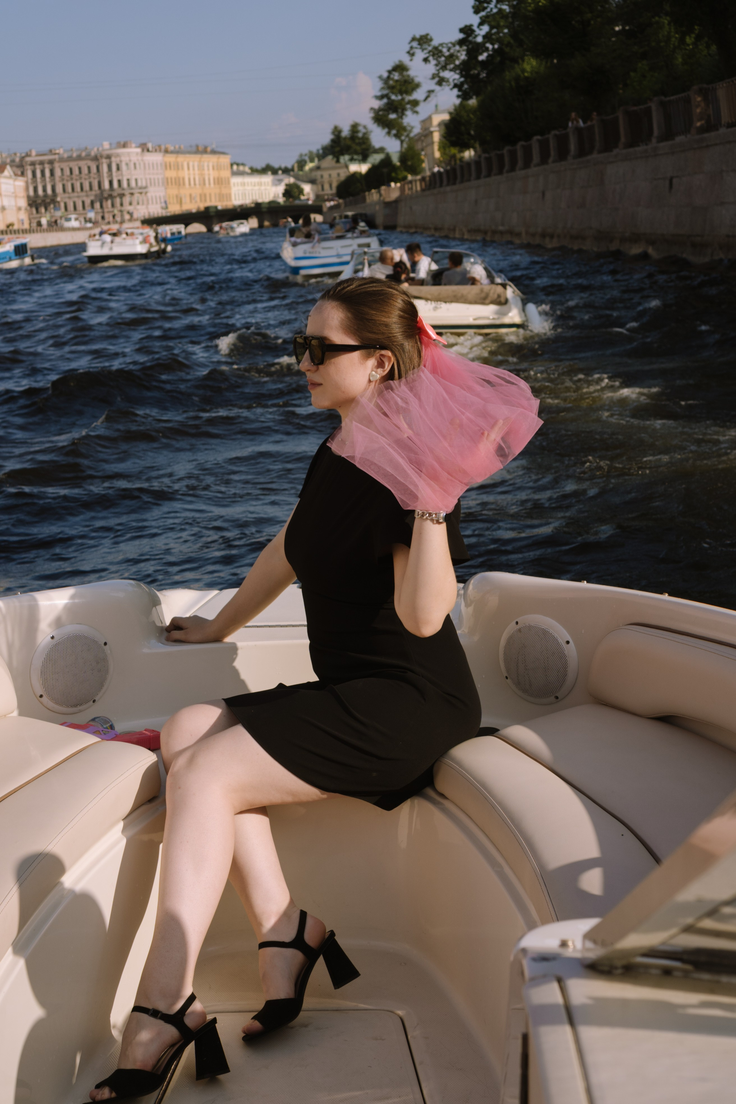 ДЕВИЧНИК НА КАТЕРЕ. Профессиональный фотограф, Санкт-Петербург — Виктория Богомолова