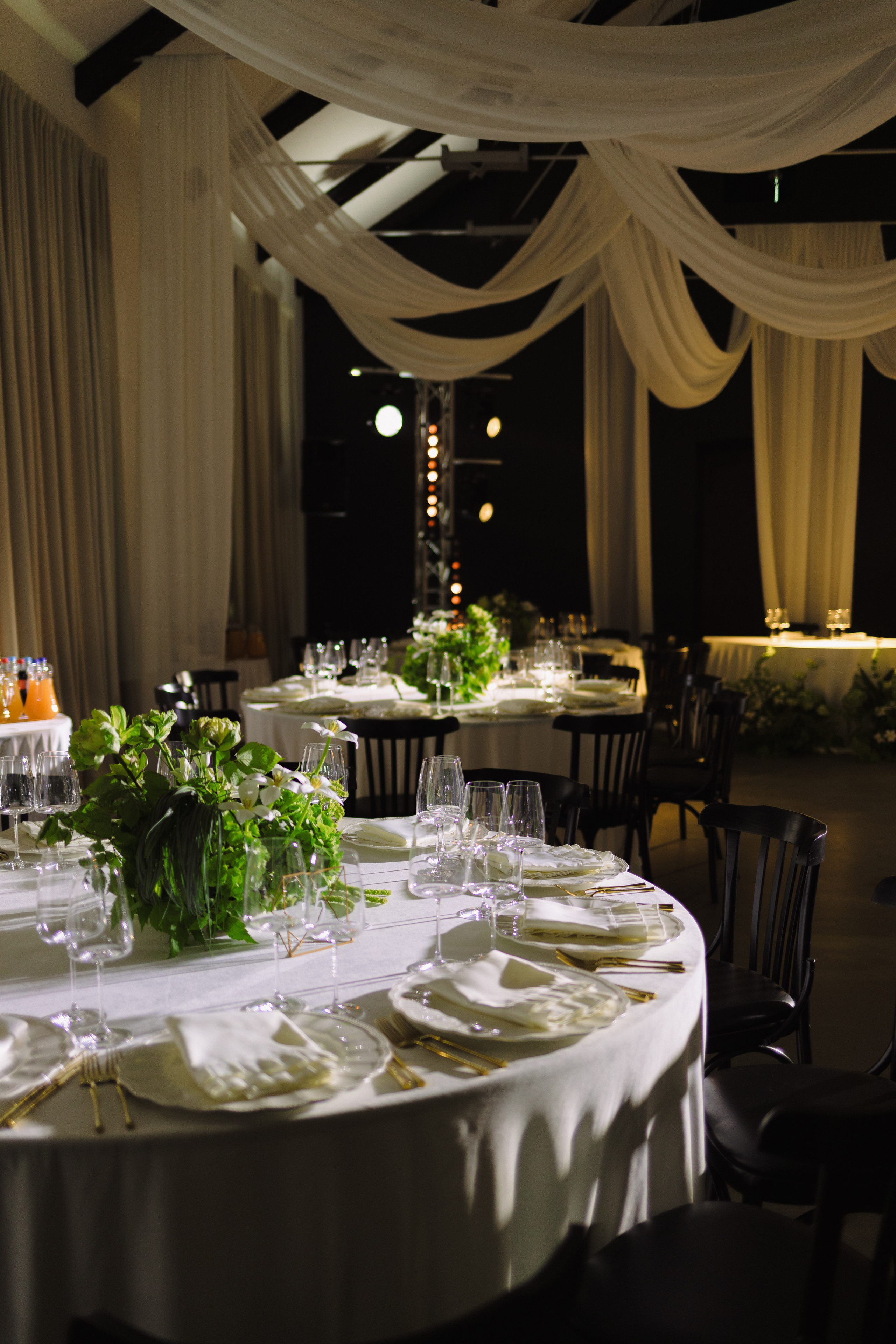 Свадебная фотосъемка в «Двор Стайки»