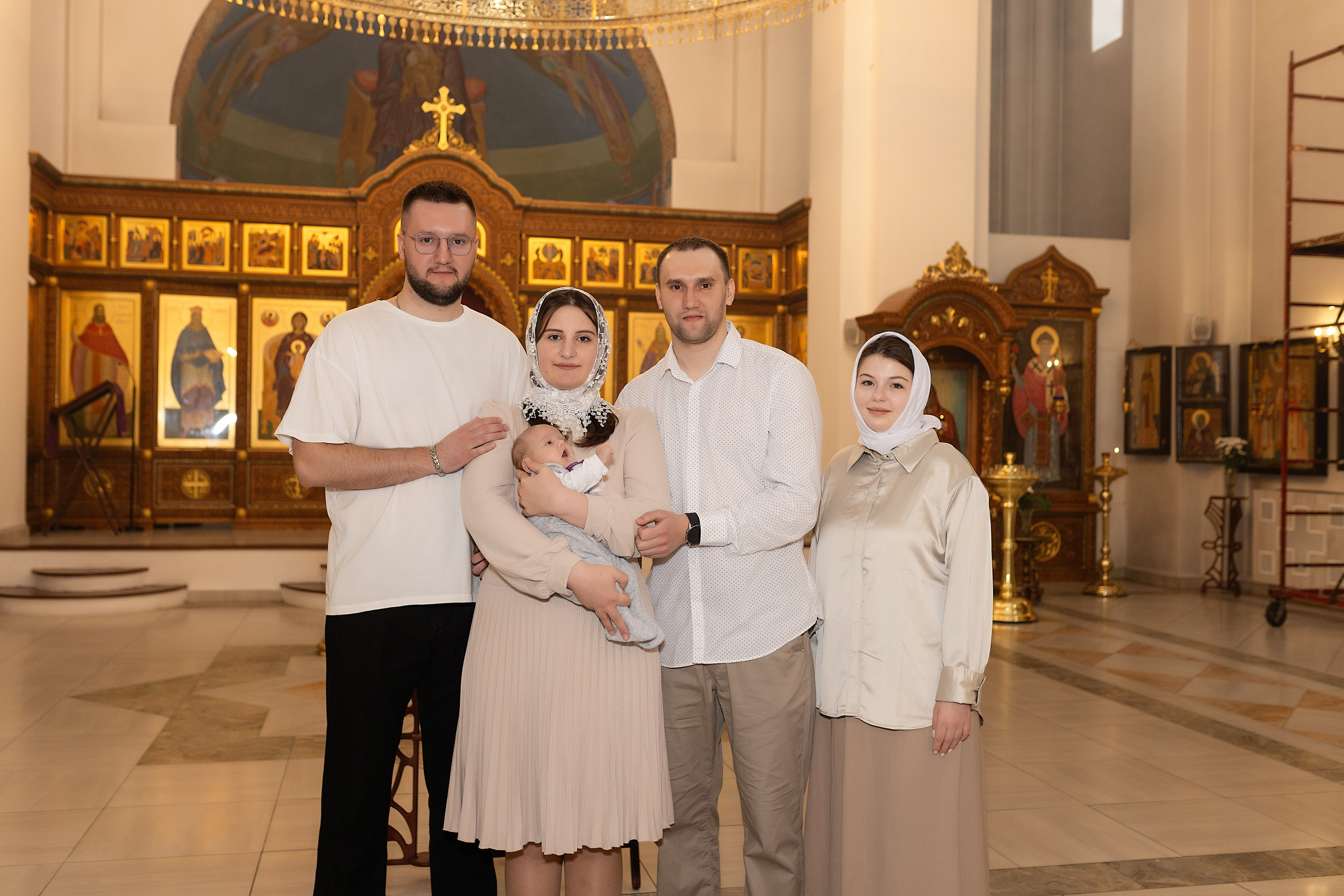 Таинство крещения Алисы. Фотограф в Железнодорожном и Балашихе