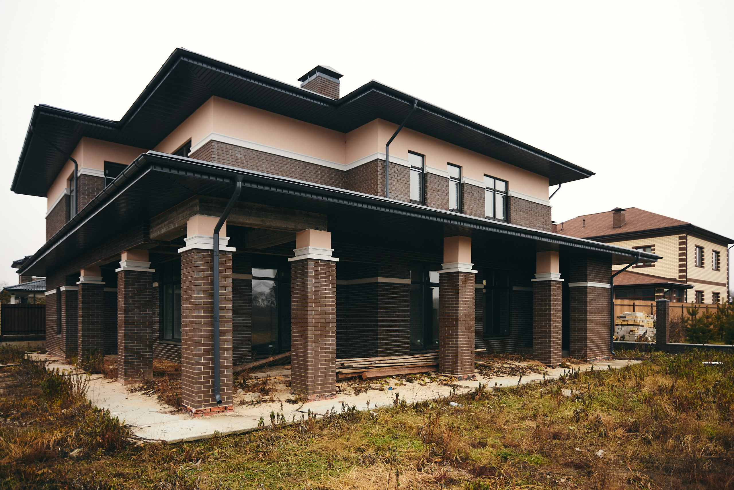 Экспресс-съёмка фасадов. Фото недвижимости в Нижнем Новгороде. Иван Василич