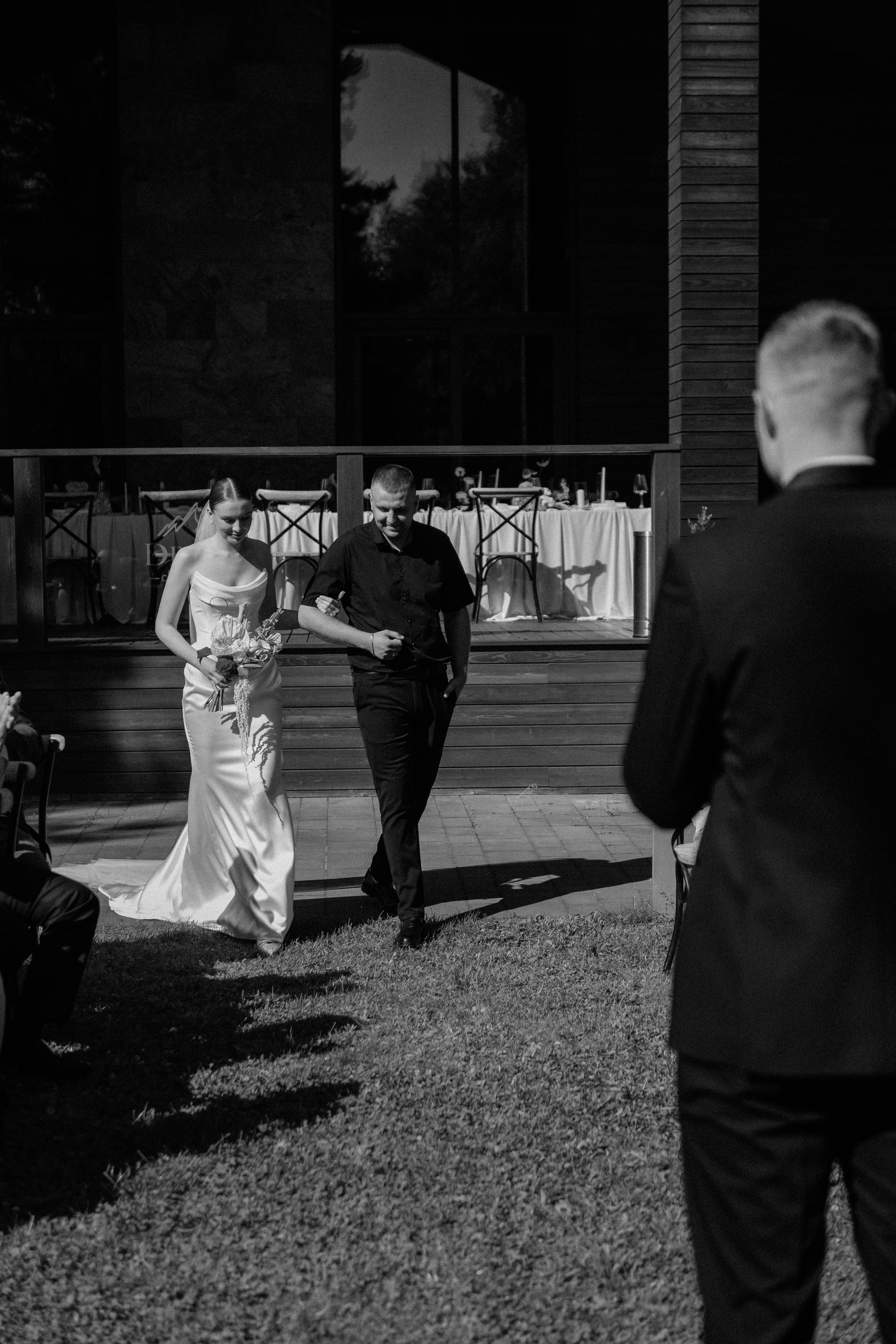 Wedding day in DELICE CHALET. Wedding PHOTOGRAPHER Andrew Vnukov