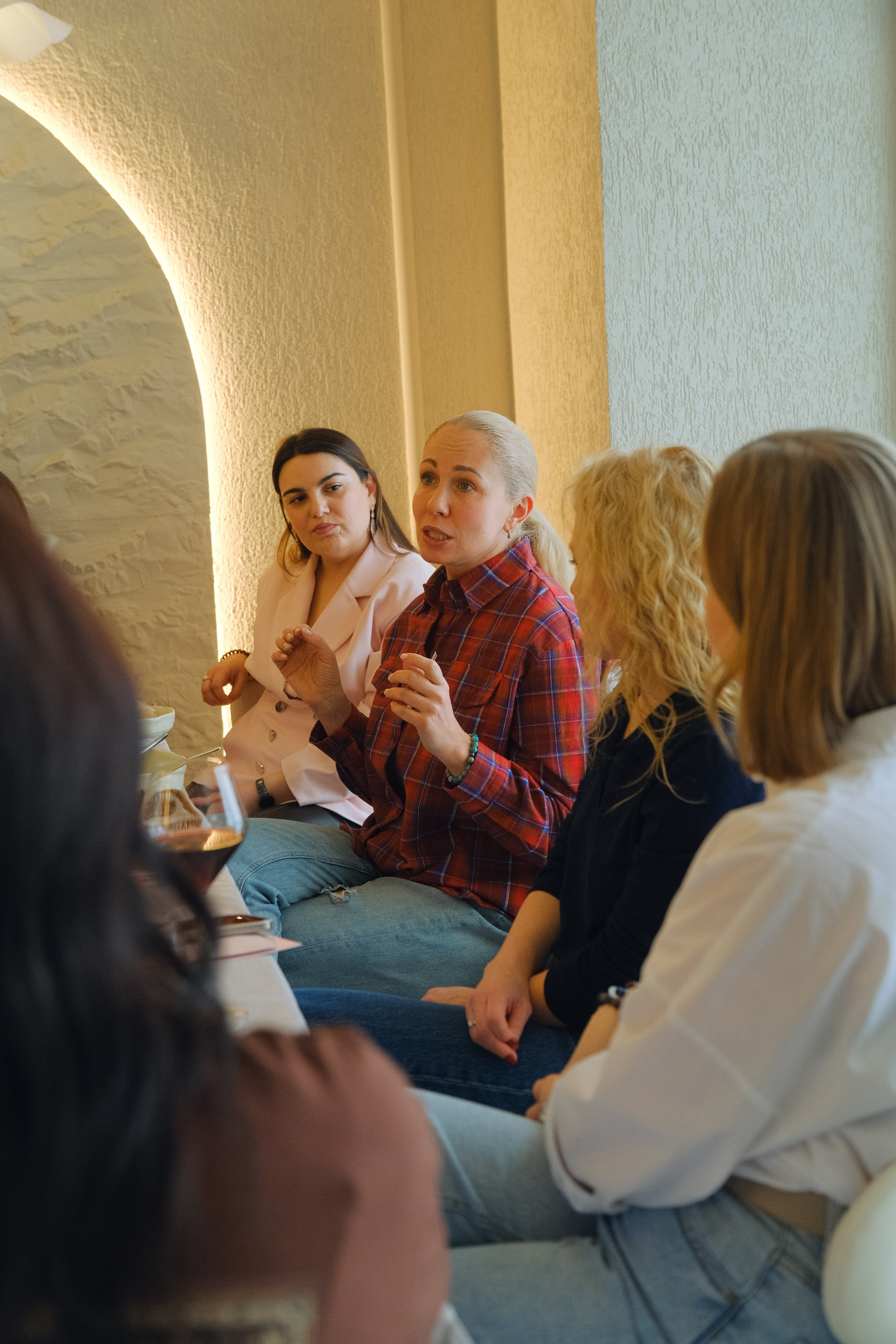 Девичник в кафе Im tun. Фотограф Софья Володкина