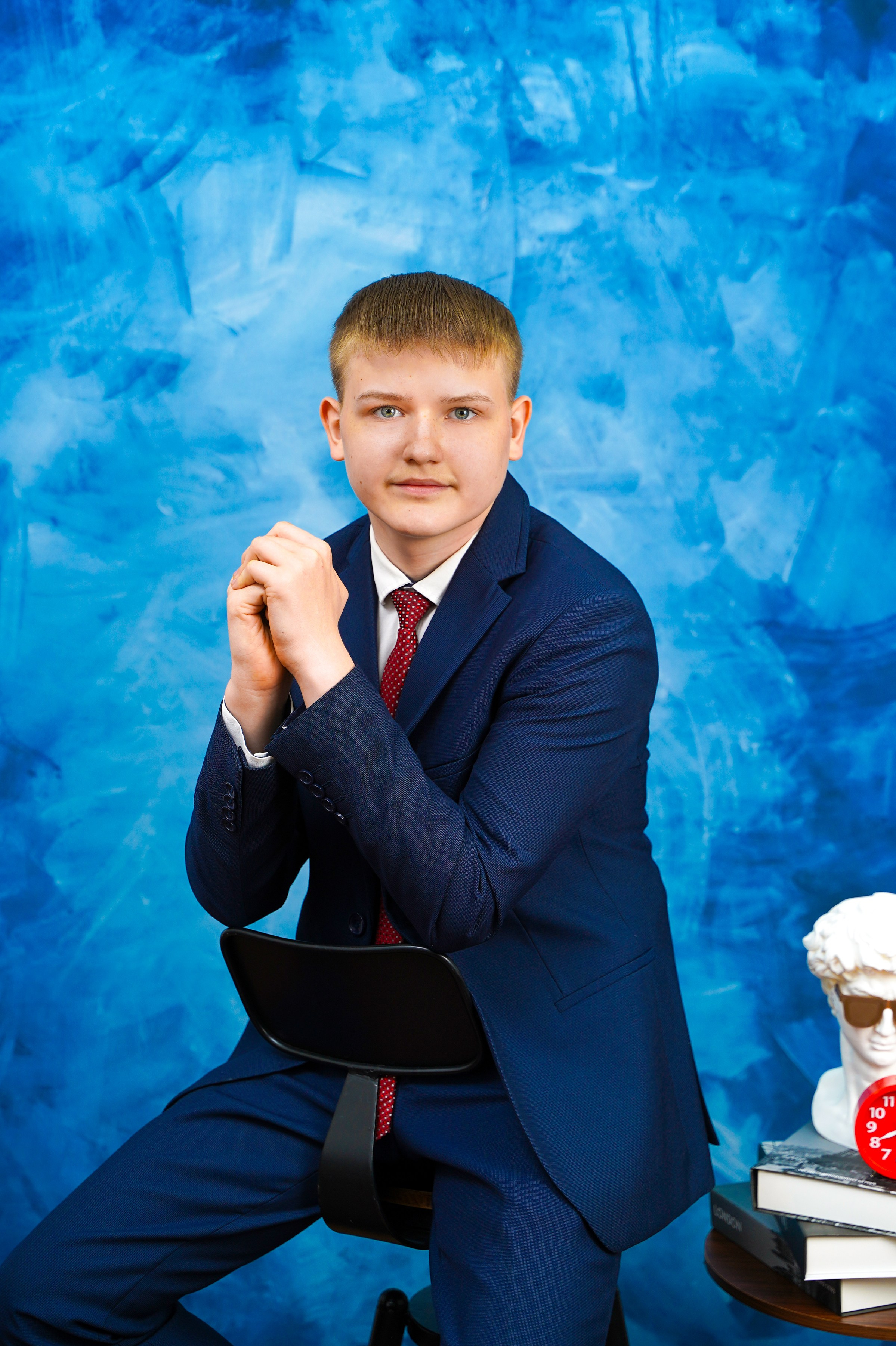 Фон старшие классы. Школьная фотография Поповы