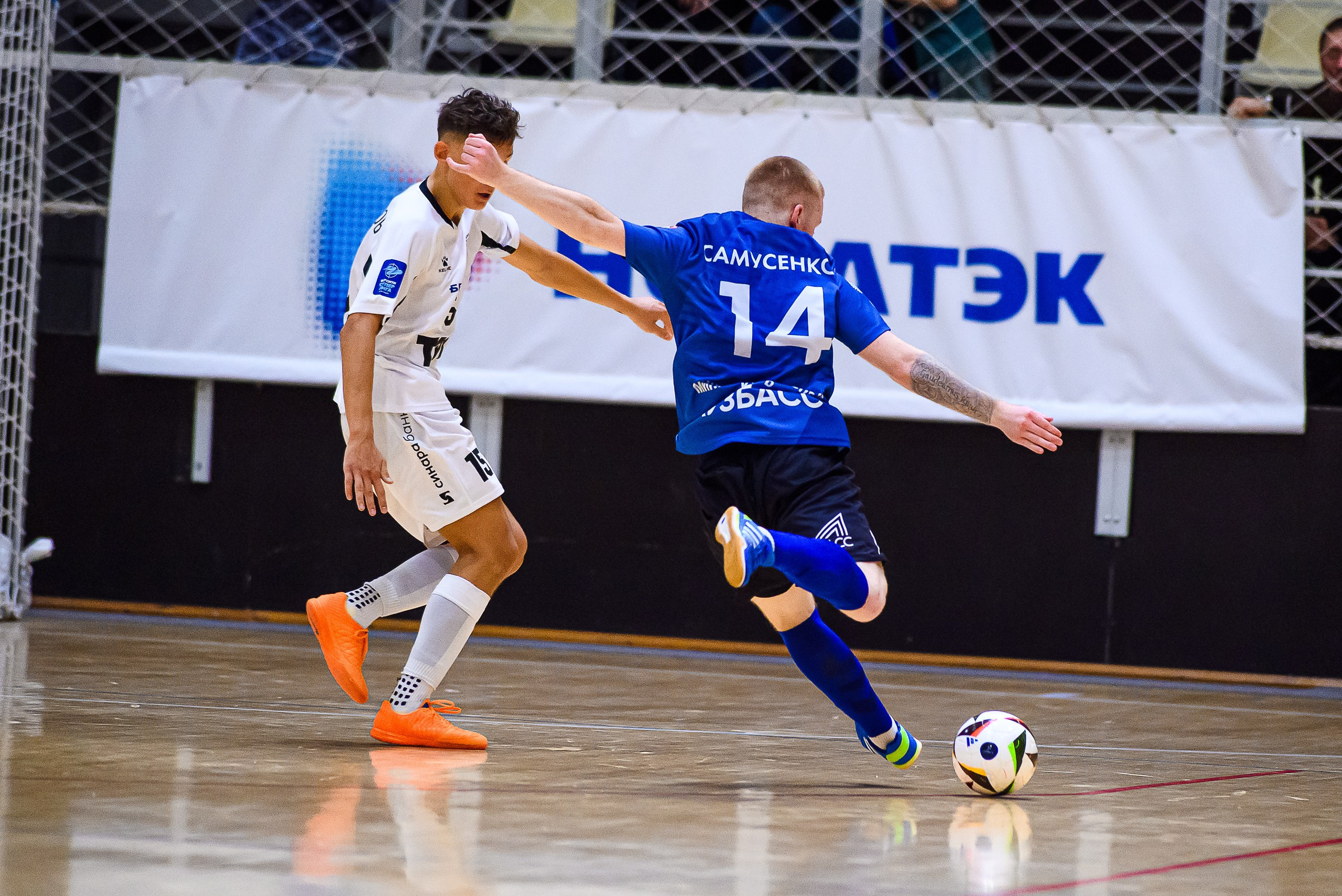 Высшая лига по футзалу — Сезон 2024-2025 — 2ой тур. Репортажный фотограф в Кемерово