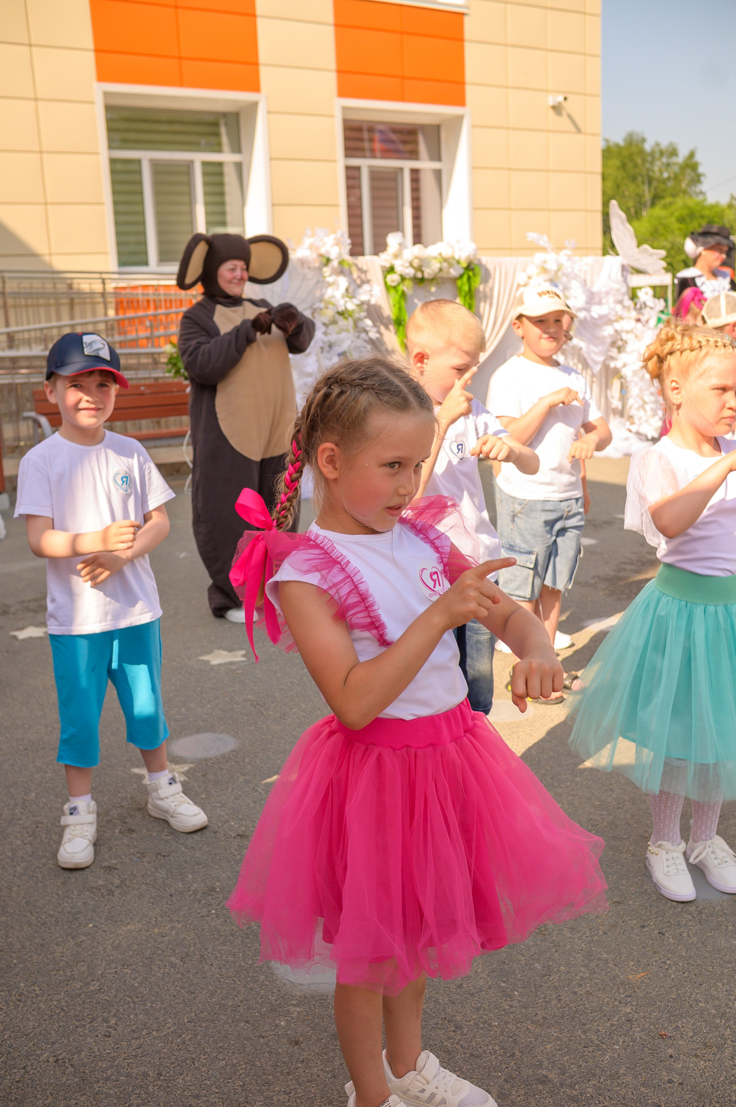 Репортаж выпускного группа «Фантазёры» 3 садик. Фотограф новорожденных, семейный детский в Тюмени Татьяна Морозова