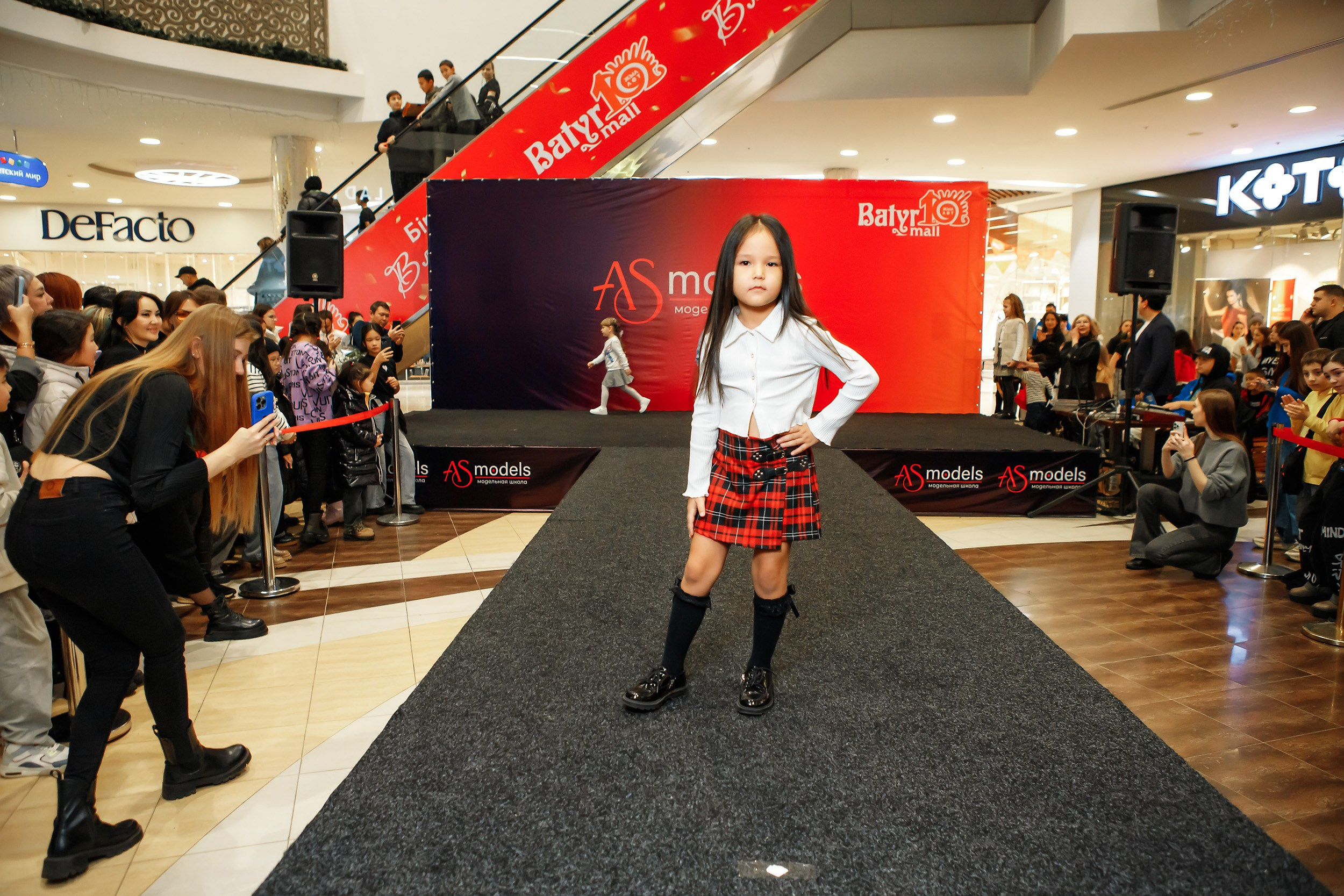 Fashion Show модельной школы AS Models. Кипятком Павлодар