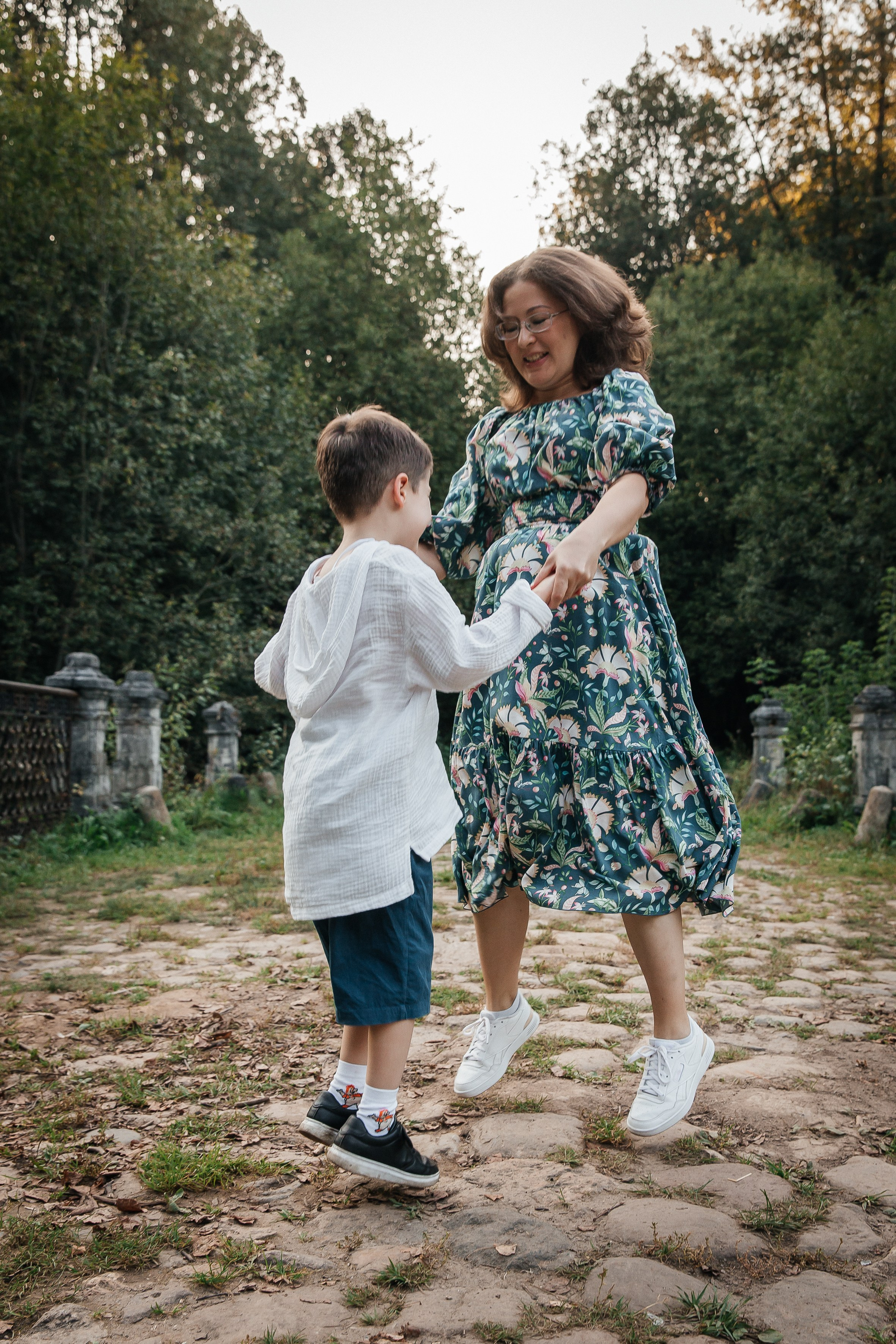 В парке. Фотограф Анна Анисимова. Свадьбы, портреты, творческий репортаж