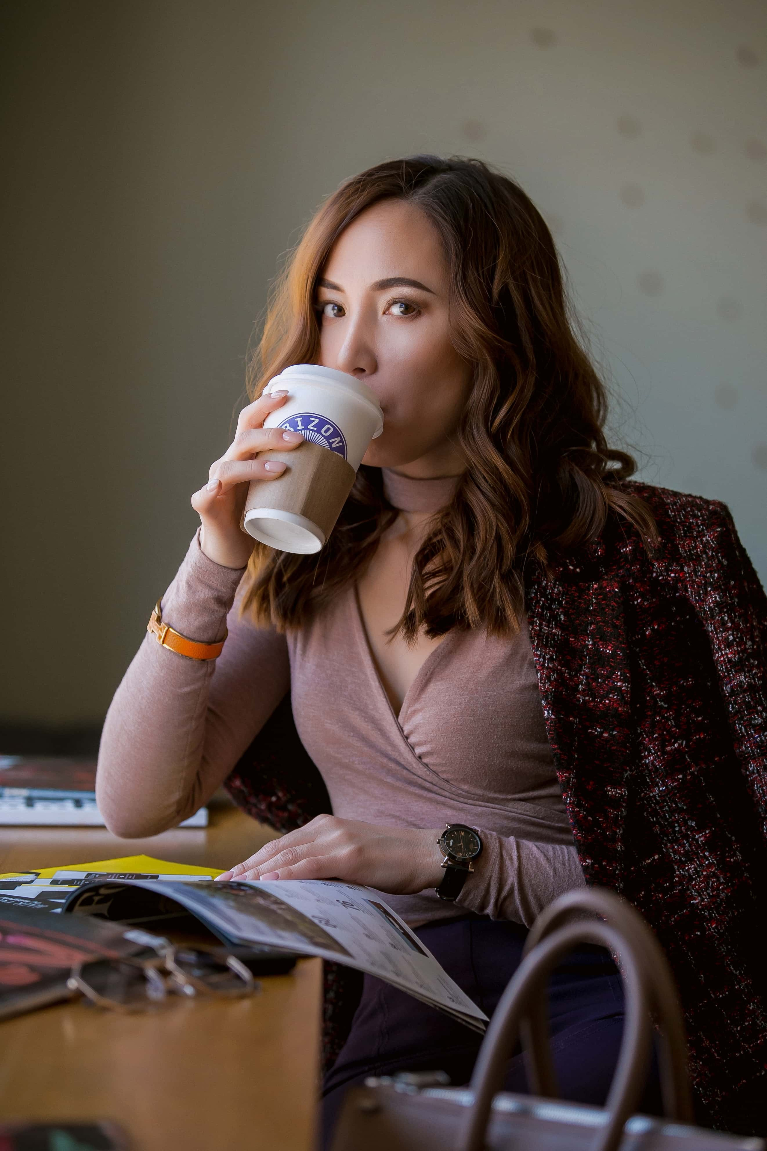 Портрет. Фотостудия в Атырау | Фотограф атырау, Видео, Дрон, съемка в атырау Контент для Бизнеса»