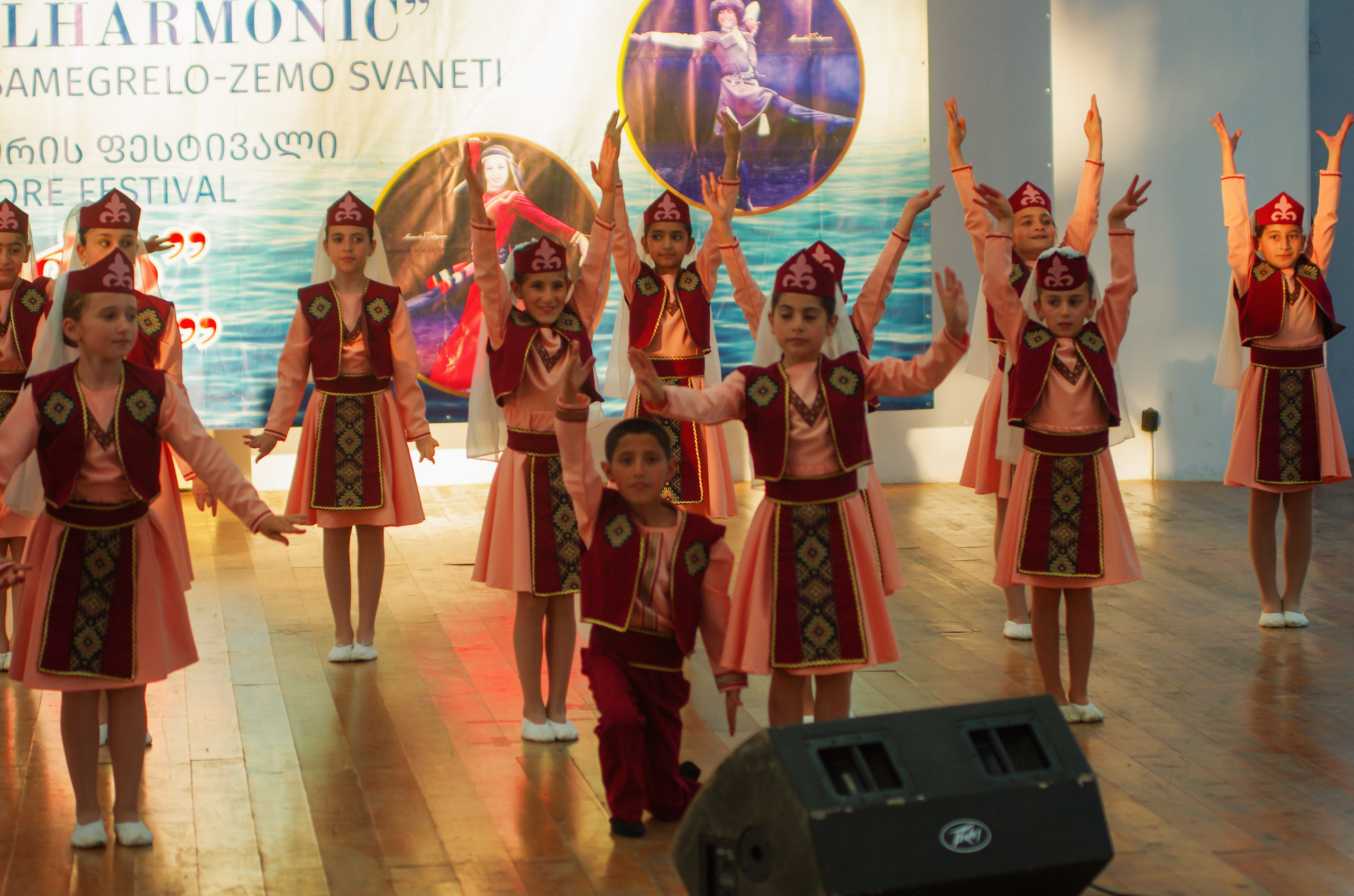 Кабулети Танцы. Портретный фотограф Денис Милютин