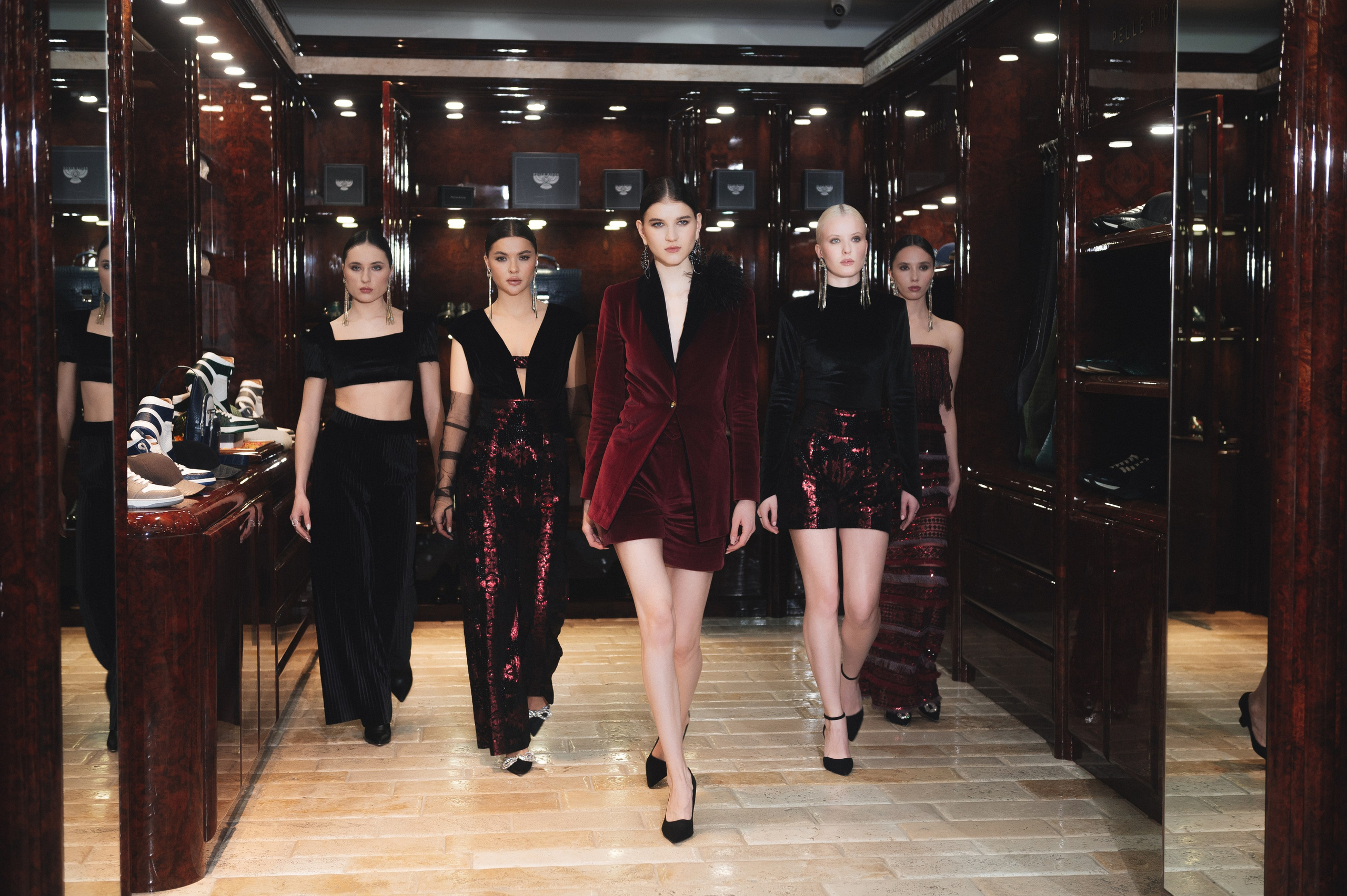 Ionika промо съёмка. Сайт фотографа Данилы Пащенко