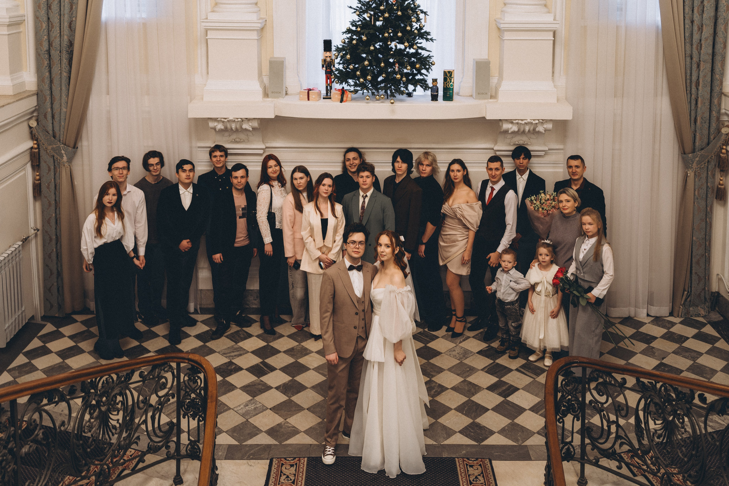 СВАДЕБНАЯ СЬЕМКА ВО ВТОРОМ ДВОРЦЕ С ГОСТЯМИ И ПРОГУЛКА В ТАВРИЧЕСКОМ САДУ. Профессиональный фотограф, Санкт-Петербург — Виктория Богомолова