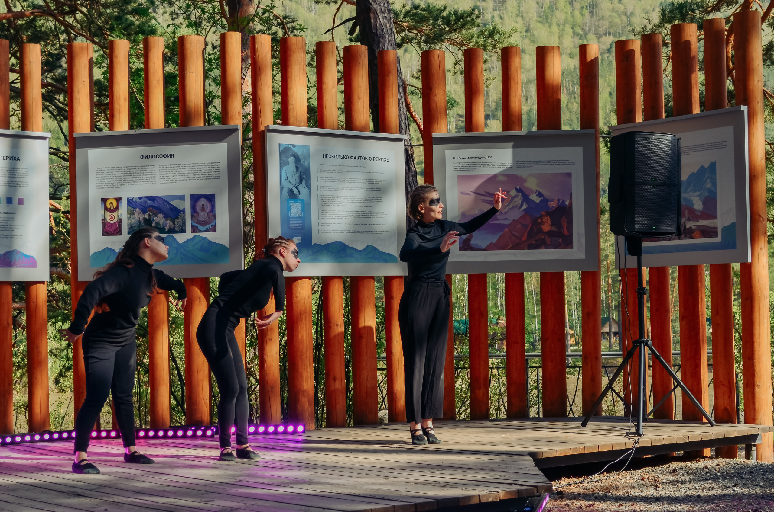 Фестиваль «Цветение Маральника на Алтае 2025». Фоторепортаж. Денисова Аля — фотограф для парных съемок и индивидуальных историй в Барнауле