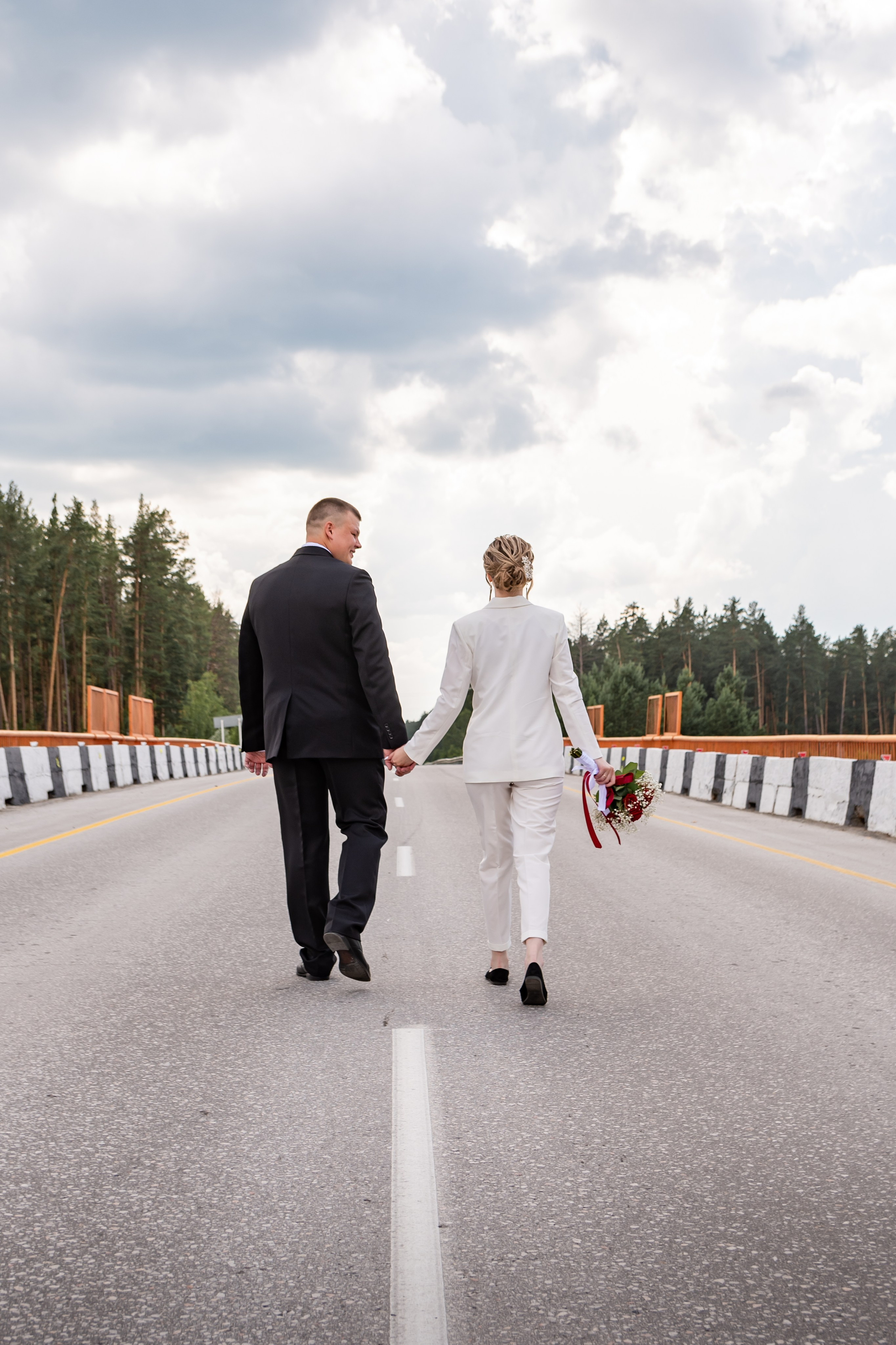 Никита и Ксения. Свадебная прогулка. Фотограф в Сузуне — Зоя Попова (Собственная фотостудия)