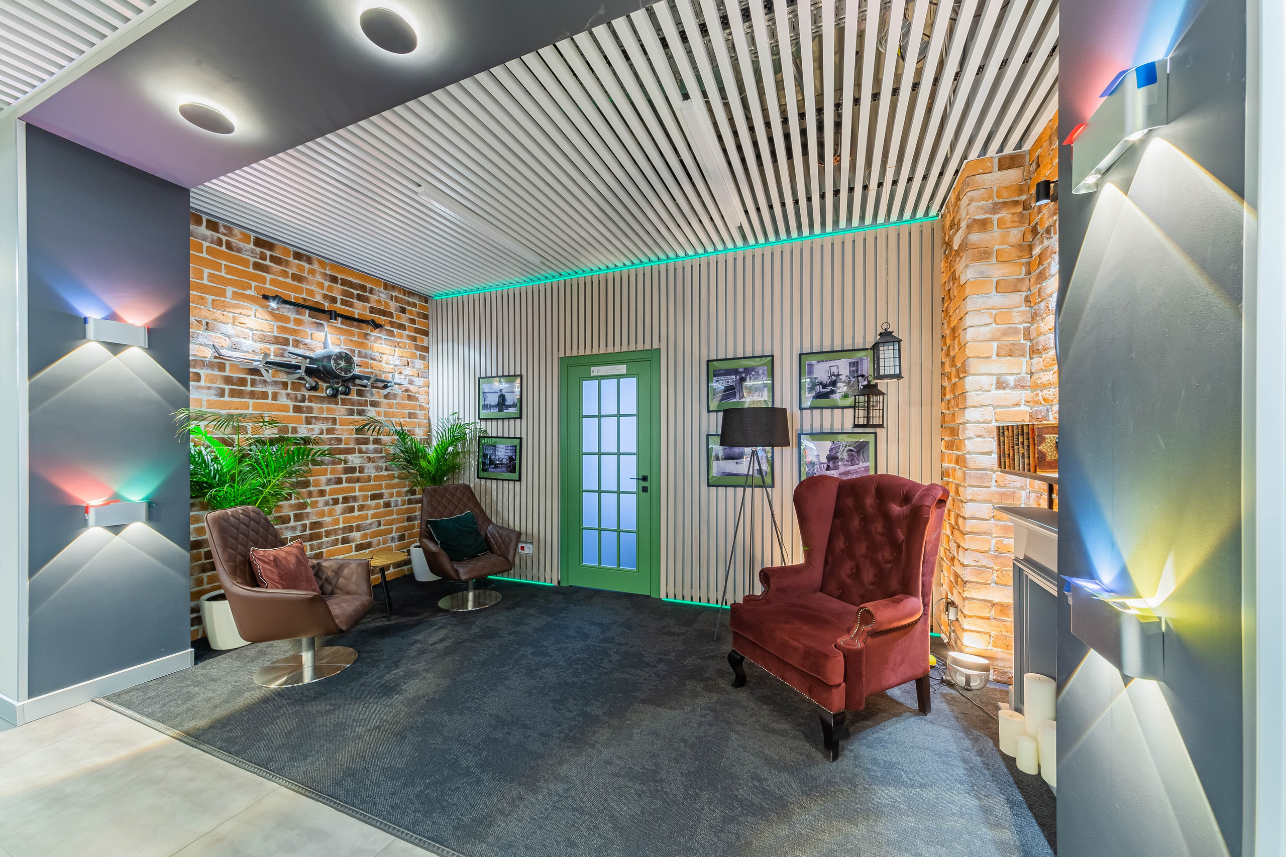 Сокол. Фотограф Лагутин Анатолий