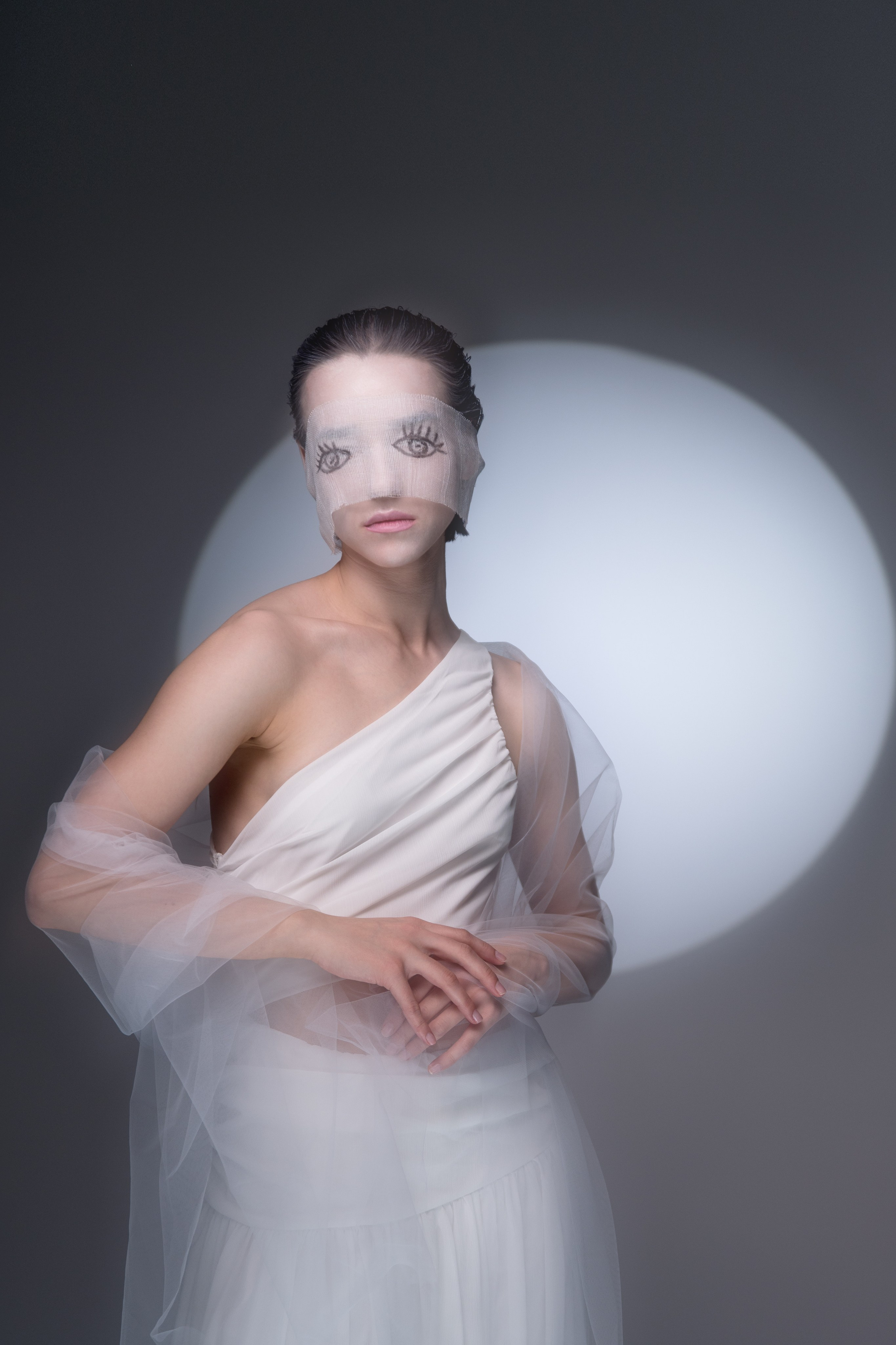 Съемки в студии. Индивидуальные, семейные, студийные съемки в Серпухове и за пределами