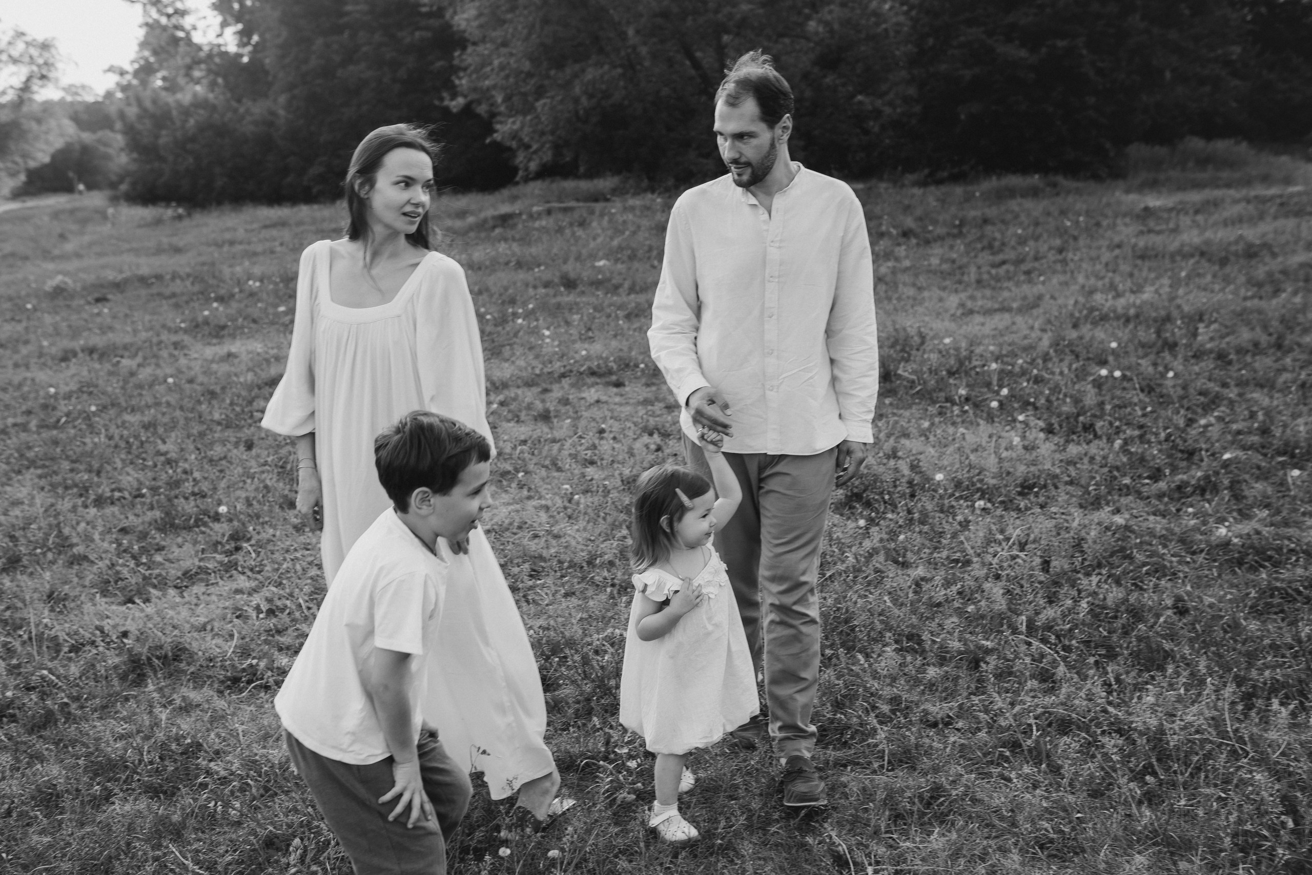 Лена, Сережа, Миша и София. Семейный фотограф в Москве Лилия Лебедева