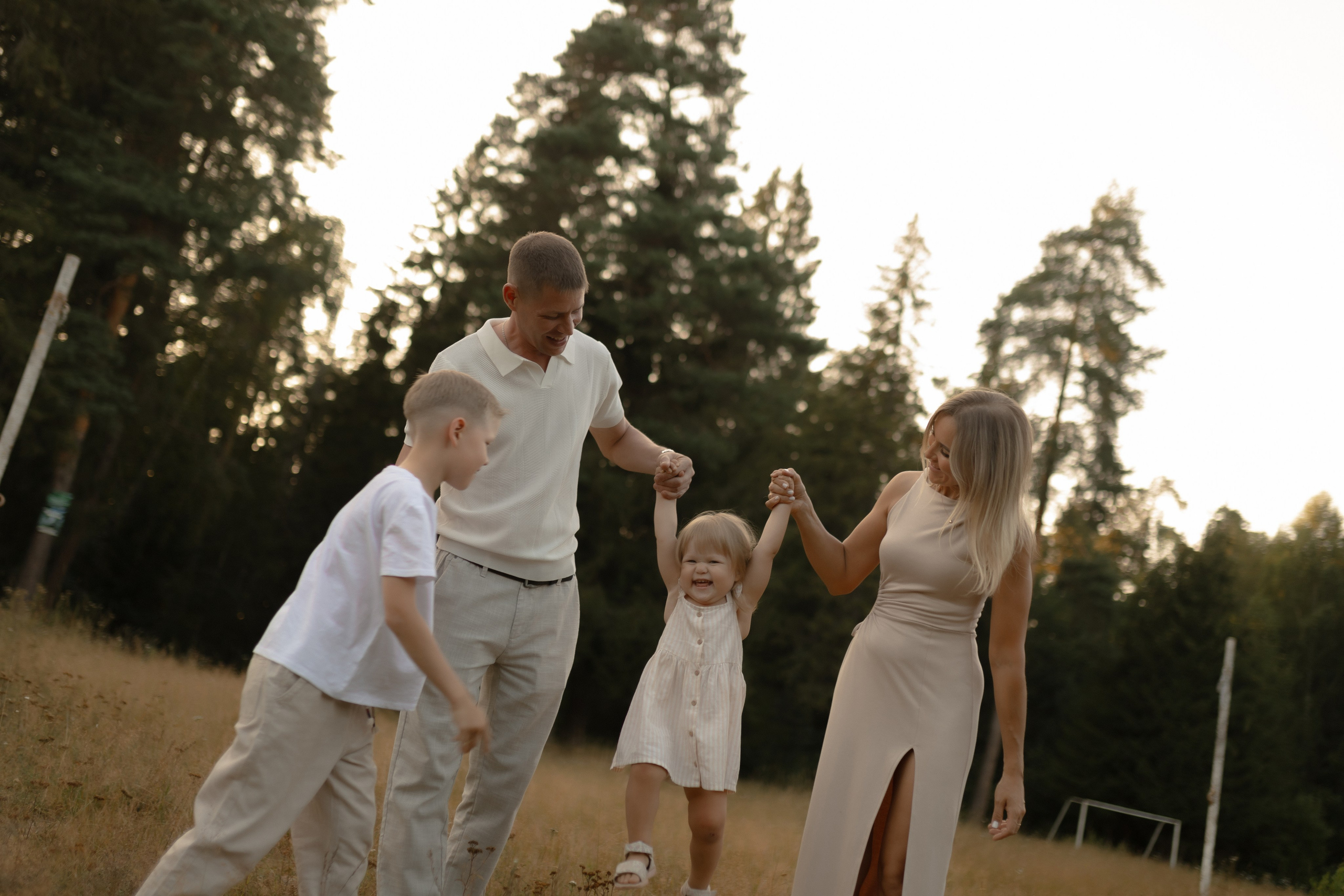 Алексей, Мария, Ваня и Варя. Фотограф Татьяна Семенова