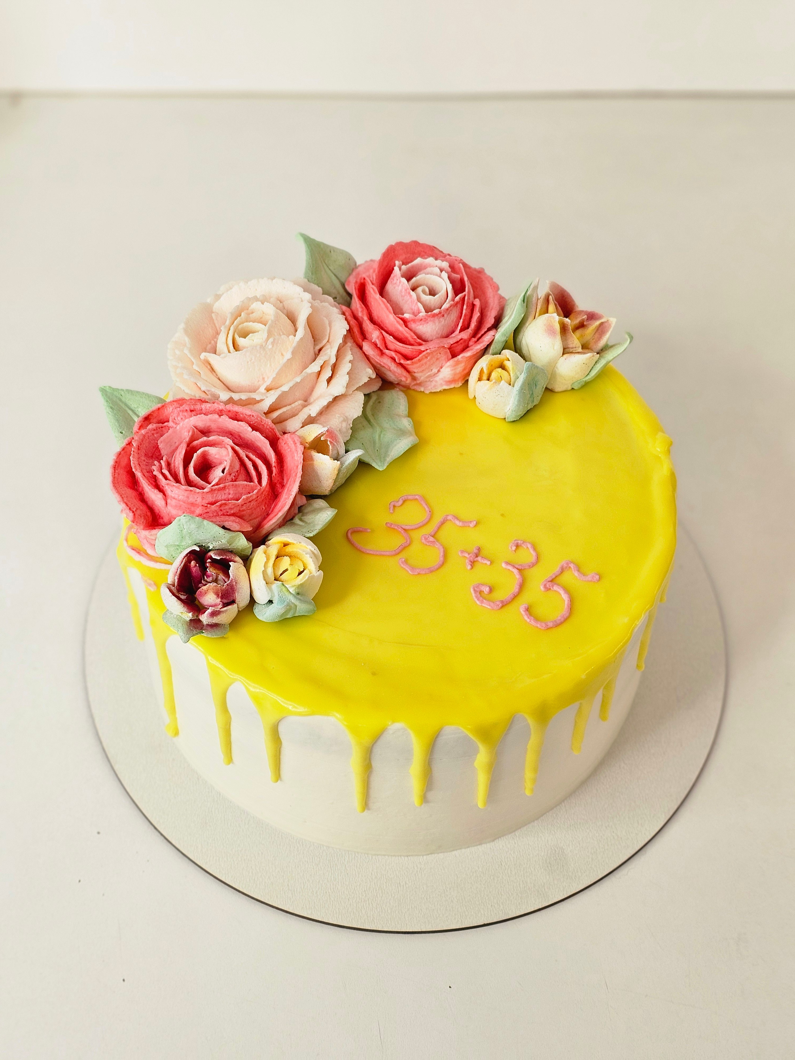 Торты. Katyasugarsugar капкейки, зефир, торты Москва