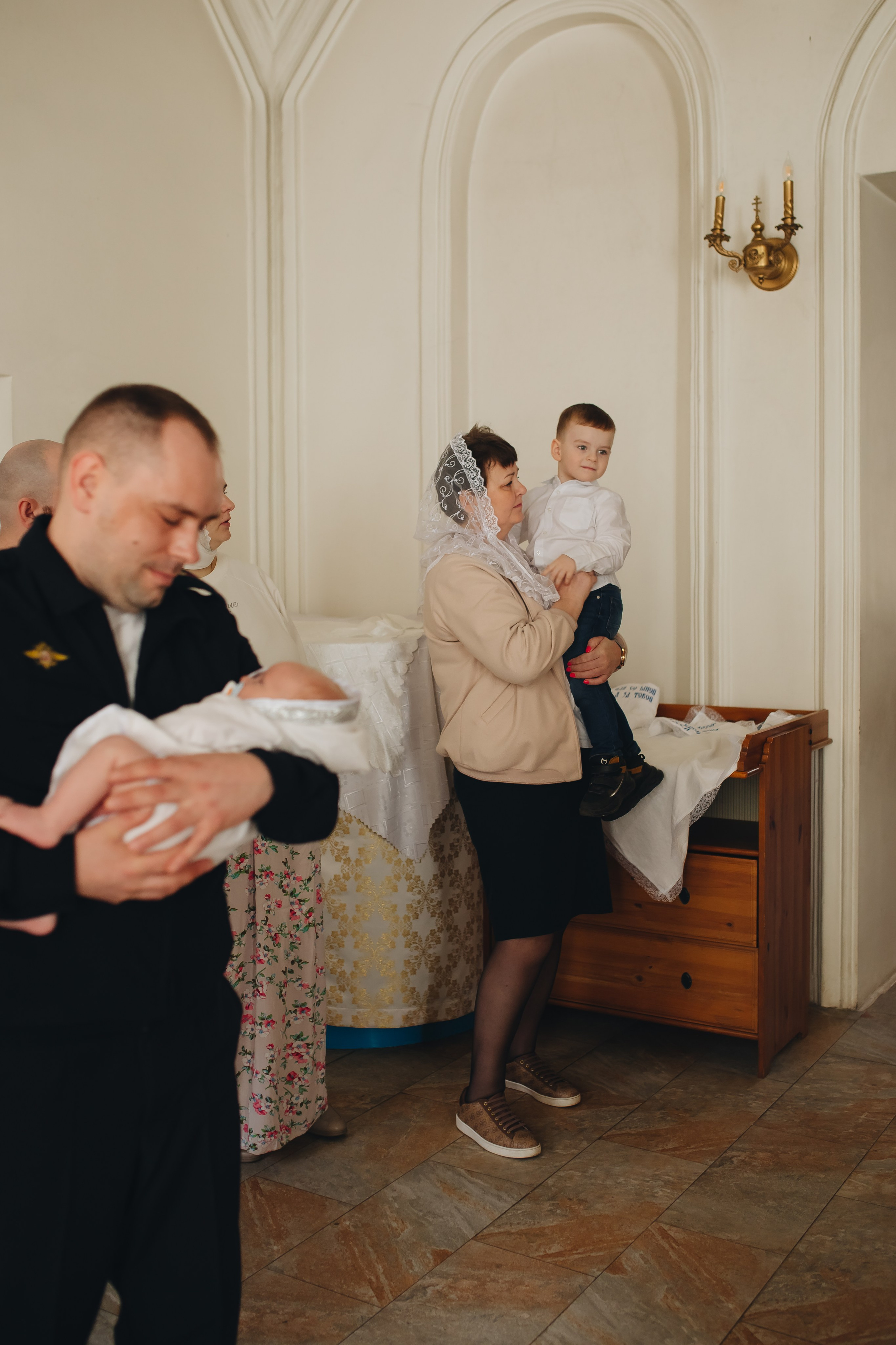 Крещение в светлом Храме. Семейный и детский фотограф в Москве Дорогова Екатерина