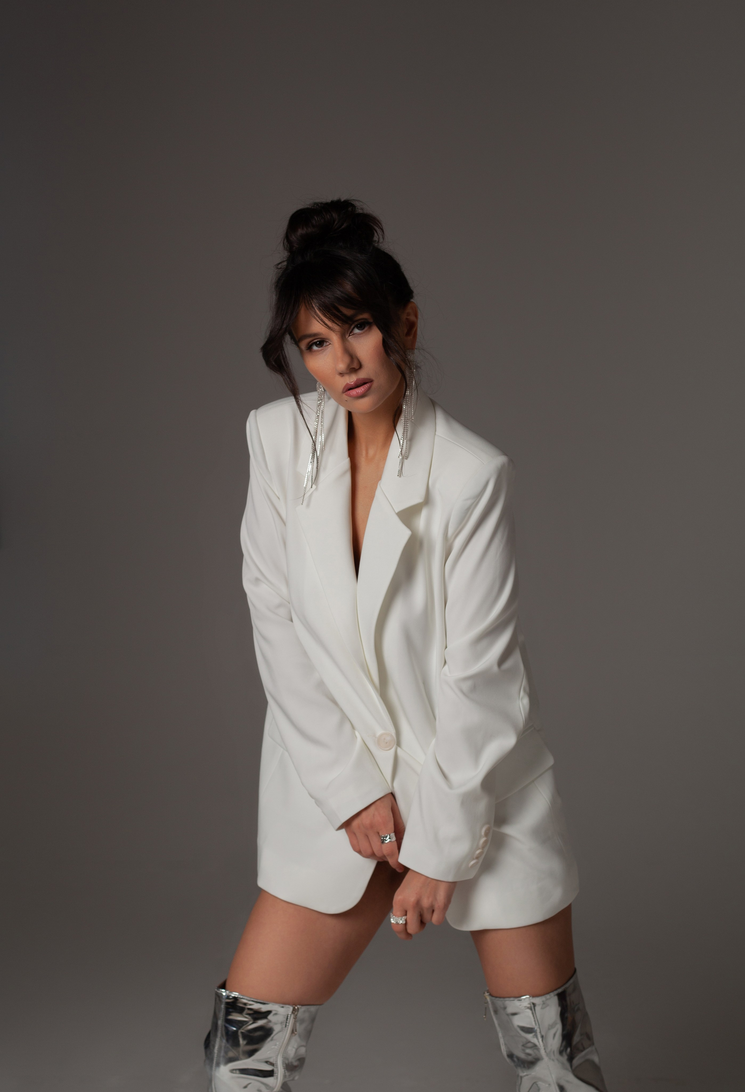 Ольга (образ в белом пиджаке). Фотограф Москва Дарья Дорожинская