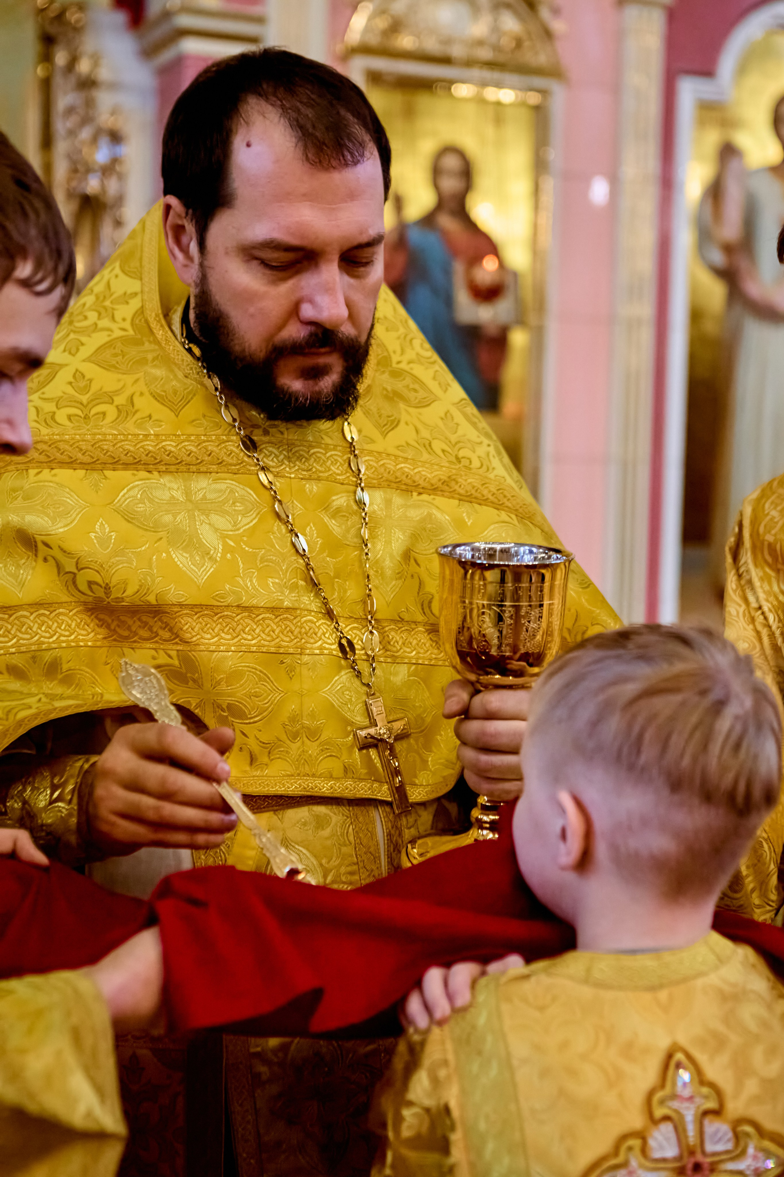 Фотографии во время богослужения