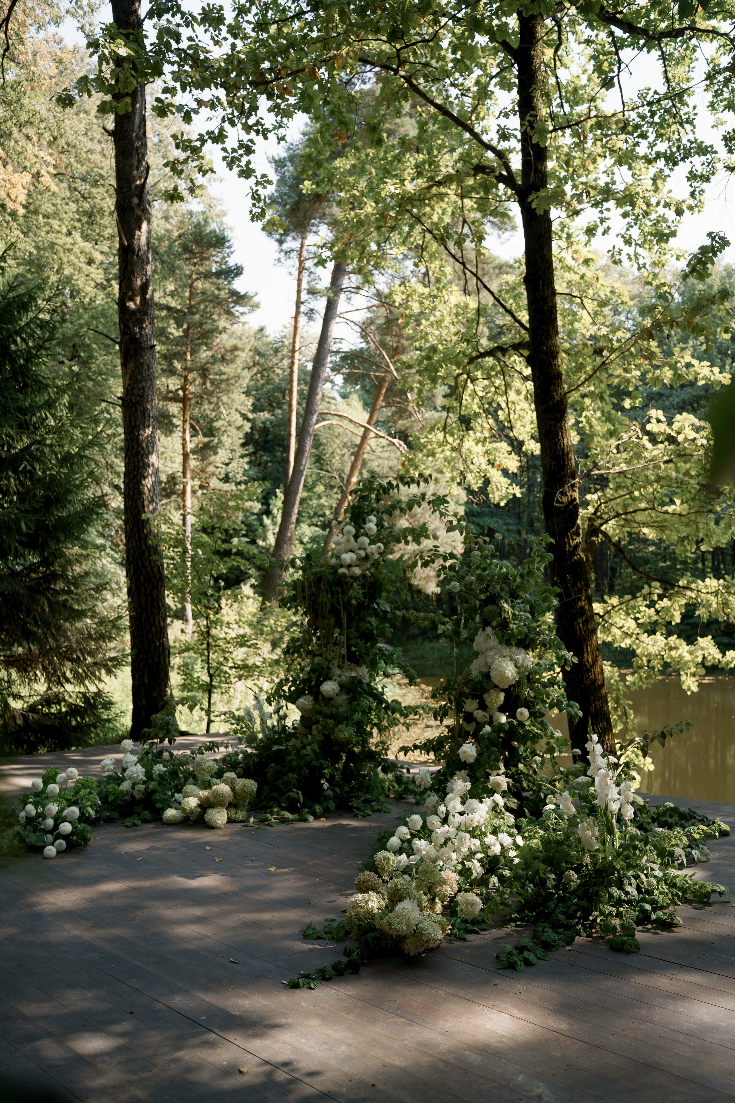 Лес Ивент хаус. Свадебный фотограф Губина Марина