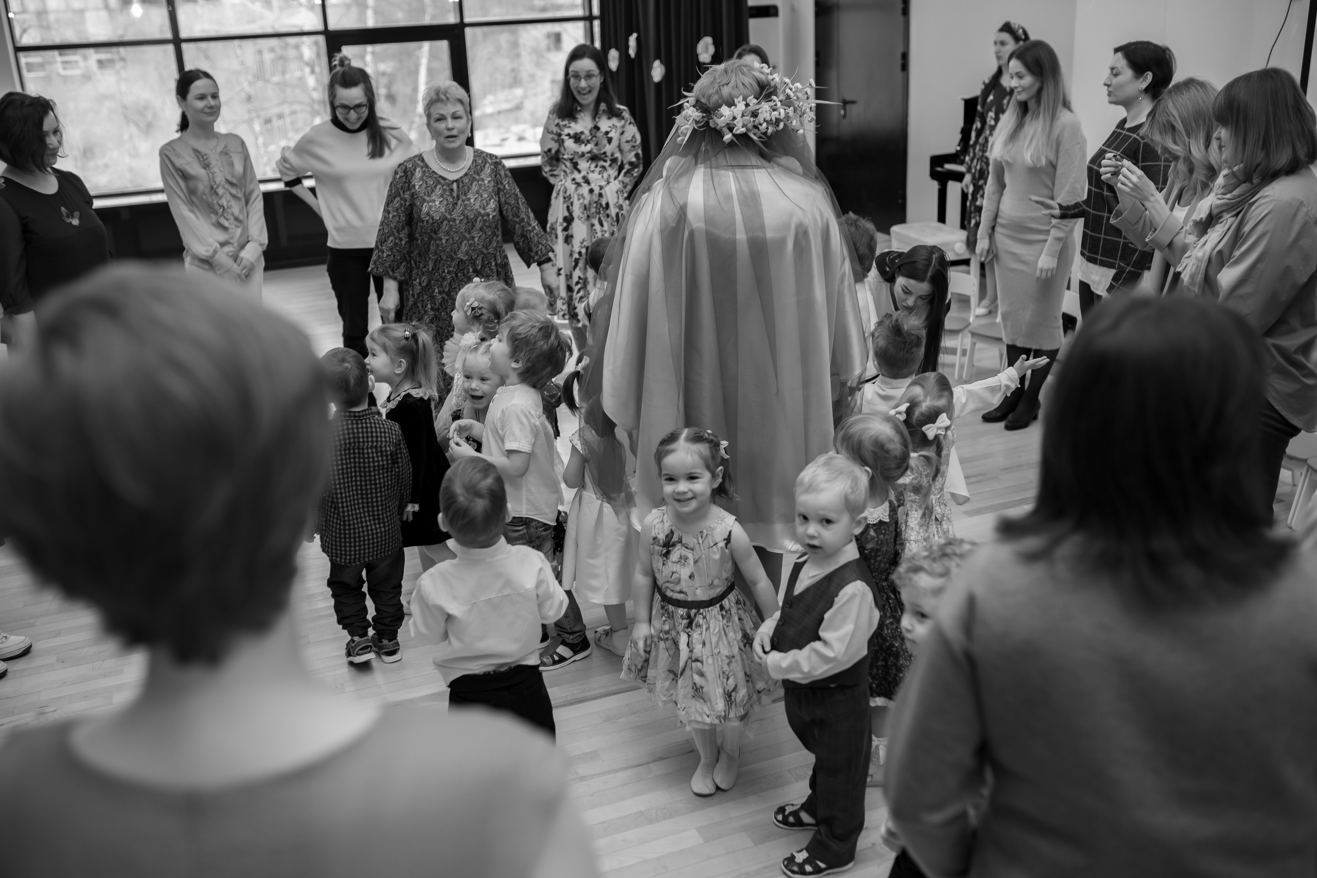 Праздник весны в детском саду. Семейный и детский фотограф в Москве Дорогова Екатерина