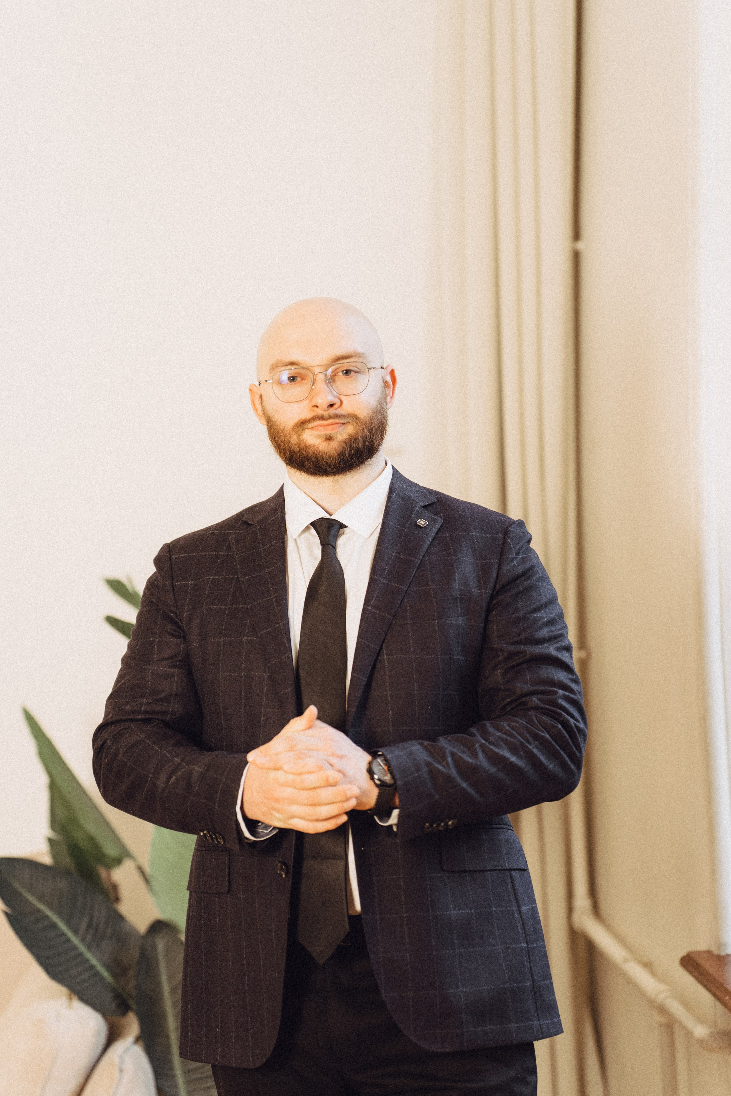 СВАДЕБНАЯ СЬЕМКА ВО ВТОРОМ ДВОРЦЕ (ДЕКАБРЬ) ТАКЖЕ СЬЕМКА В СТУДИИ НА ЧЕРНЫШЕВСКОЙ. Профессиональный фотограф, Санкт-Петербург — Виктория Богомолова