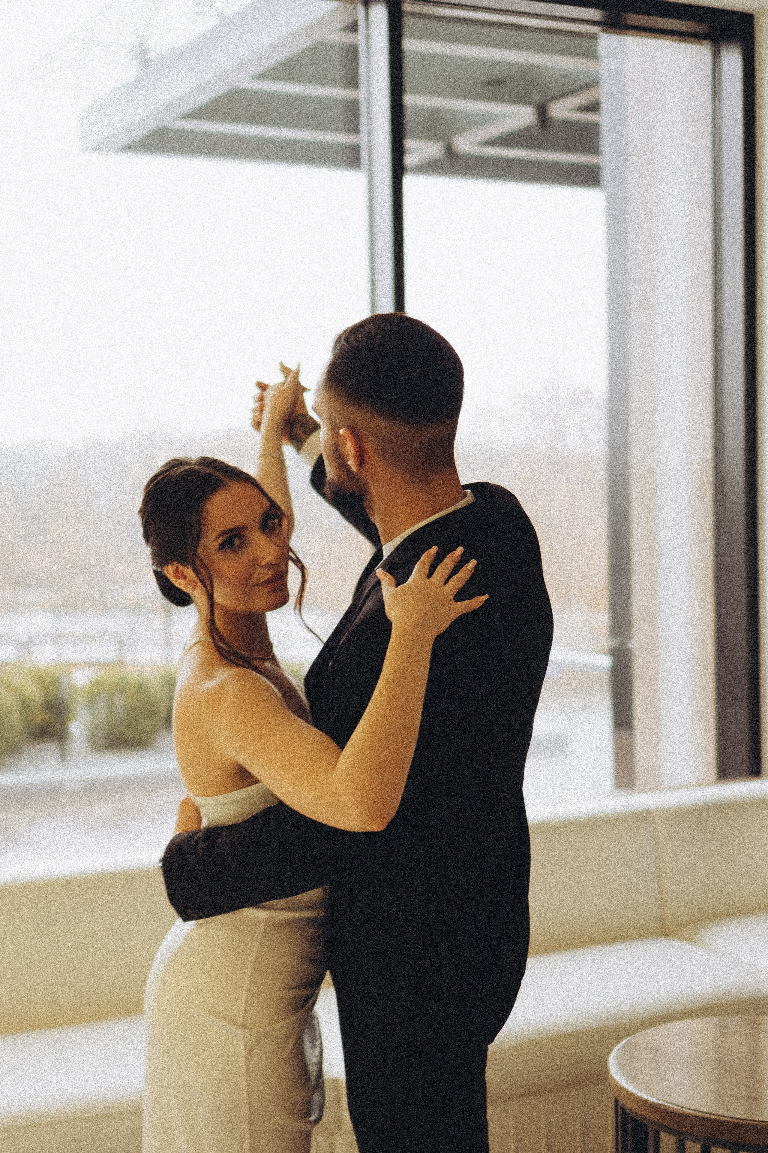 СВАДЕБНАЯ СЬЕМКА СБОРОВ ЖЕНИХА И НЕВЕСТЫ В ОТЕЛЕ И ТАКЖЕ ФОТОСЕССИИЯ В ОТЕЛЕЕ МЕГАПОЛИС БРЯНСК. Профессиональный фотограф, Санкт-Петербург — Виктория Богомолова