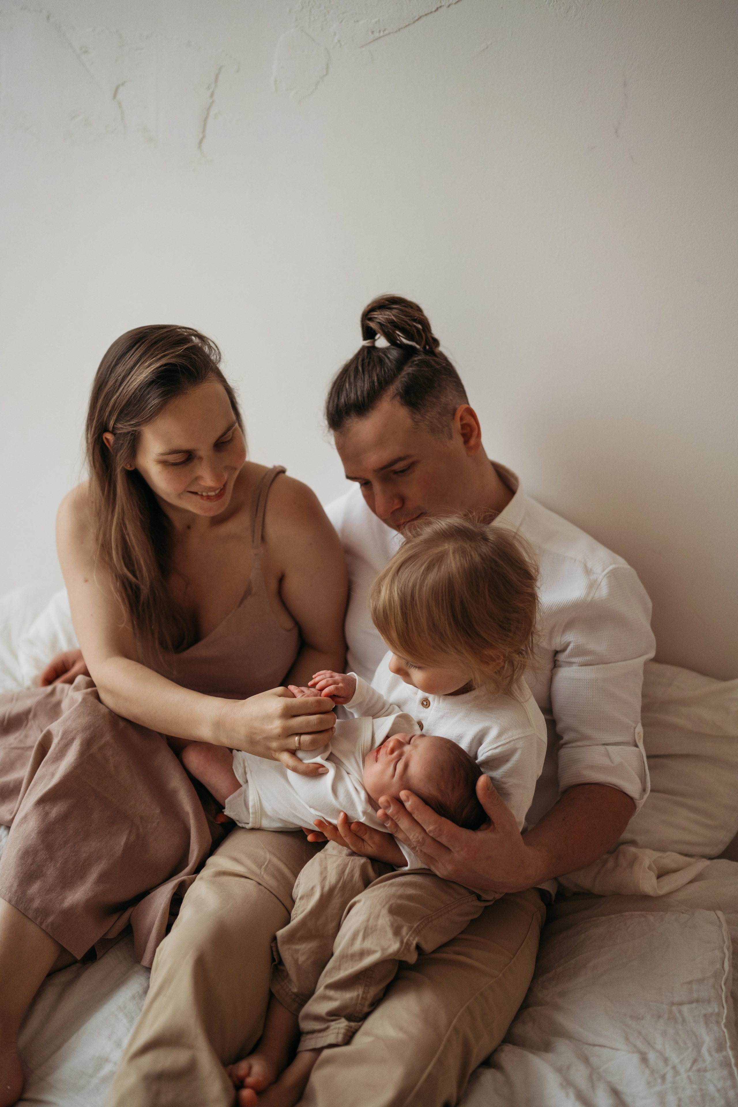 Тамара, Валентин, Елисей и Василиса. Дьяконова Валерия семейный и детский фотограф в Санкт-Петербурге