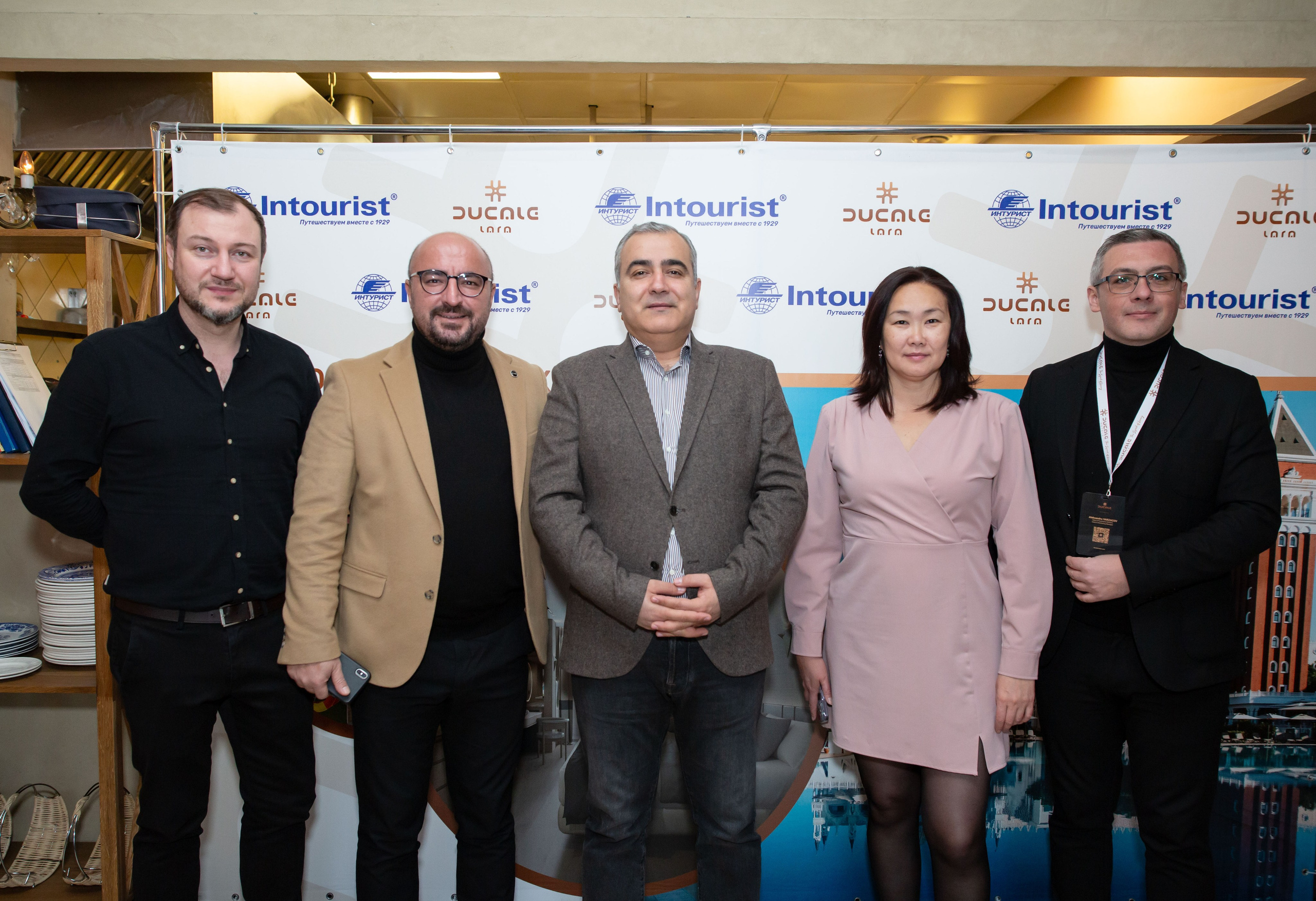 Москва бизнес завтрак ресторан La Provincia. Семейный и детский фотограф Анна Петракова