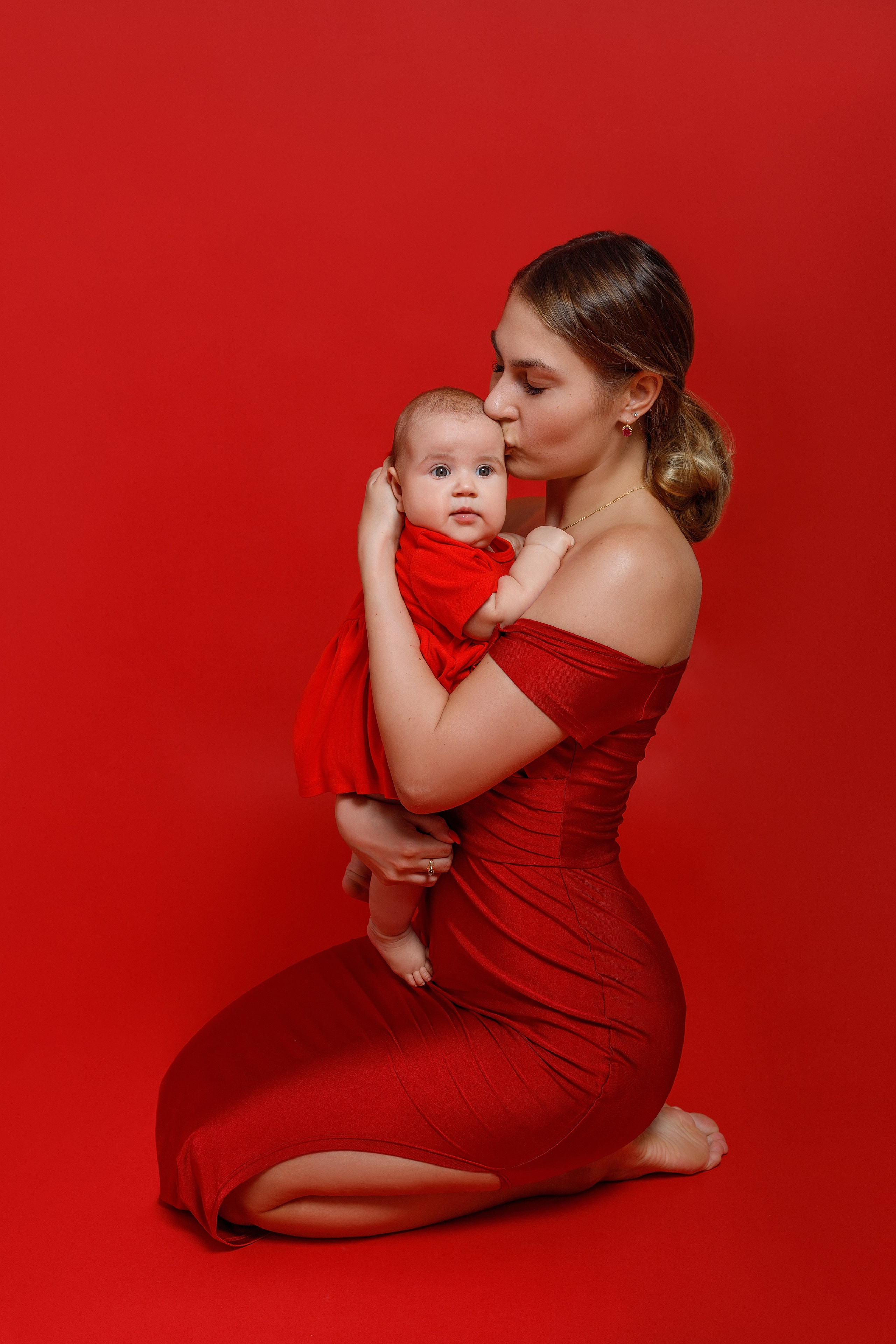 Р42-50 платье с разрезом. Женский фотограф в Анапе Лыгина Ксения