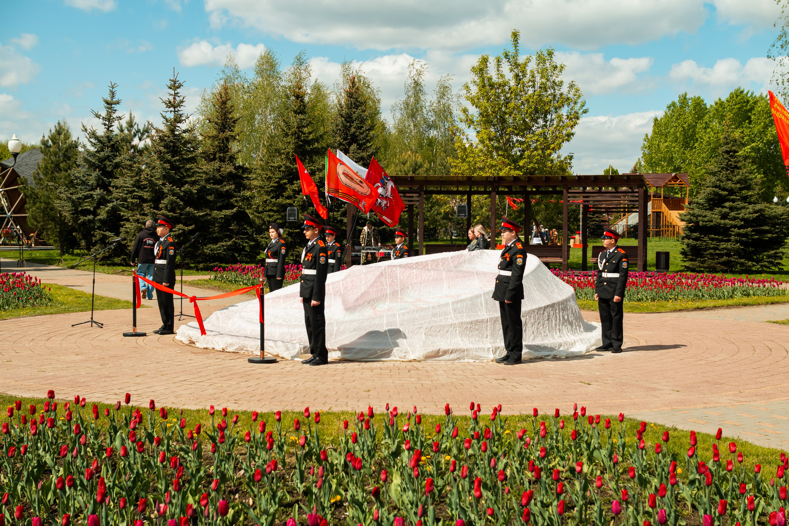 Репортаж с 9 мая 2025 года, День Победы! ВАО Москва. Фотограф Илья Варакин