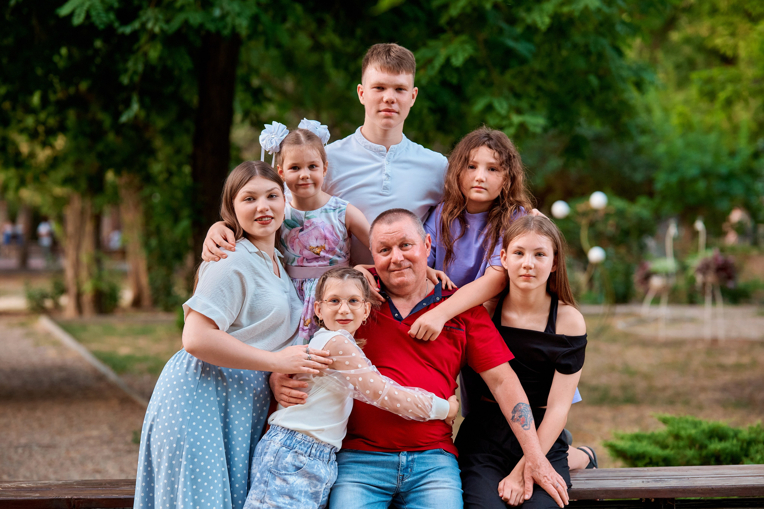 Семейная фотосессия с внуками в парке. Фотограф Таганрог Анна Трайжон