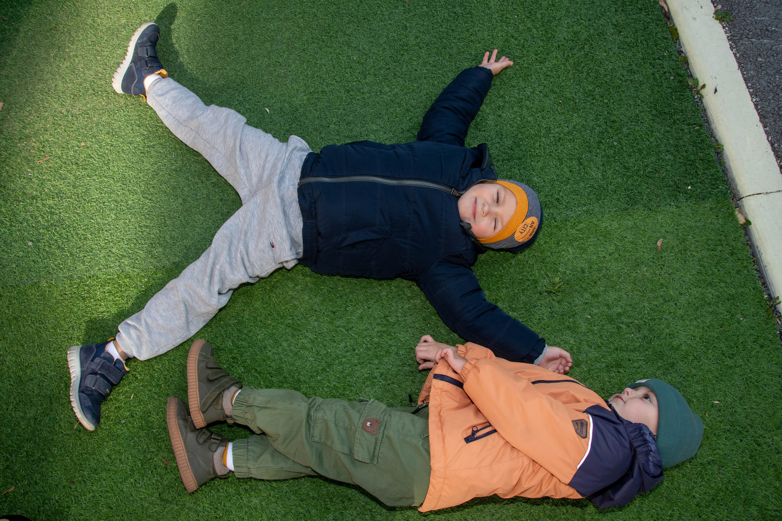 2023 г. День дошкольного работника и прогулка. Репортажный и детский фотограф в Новосибирске