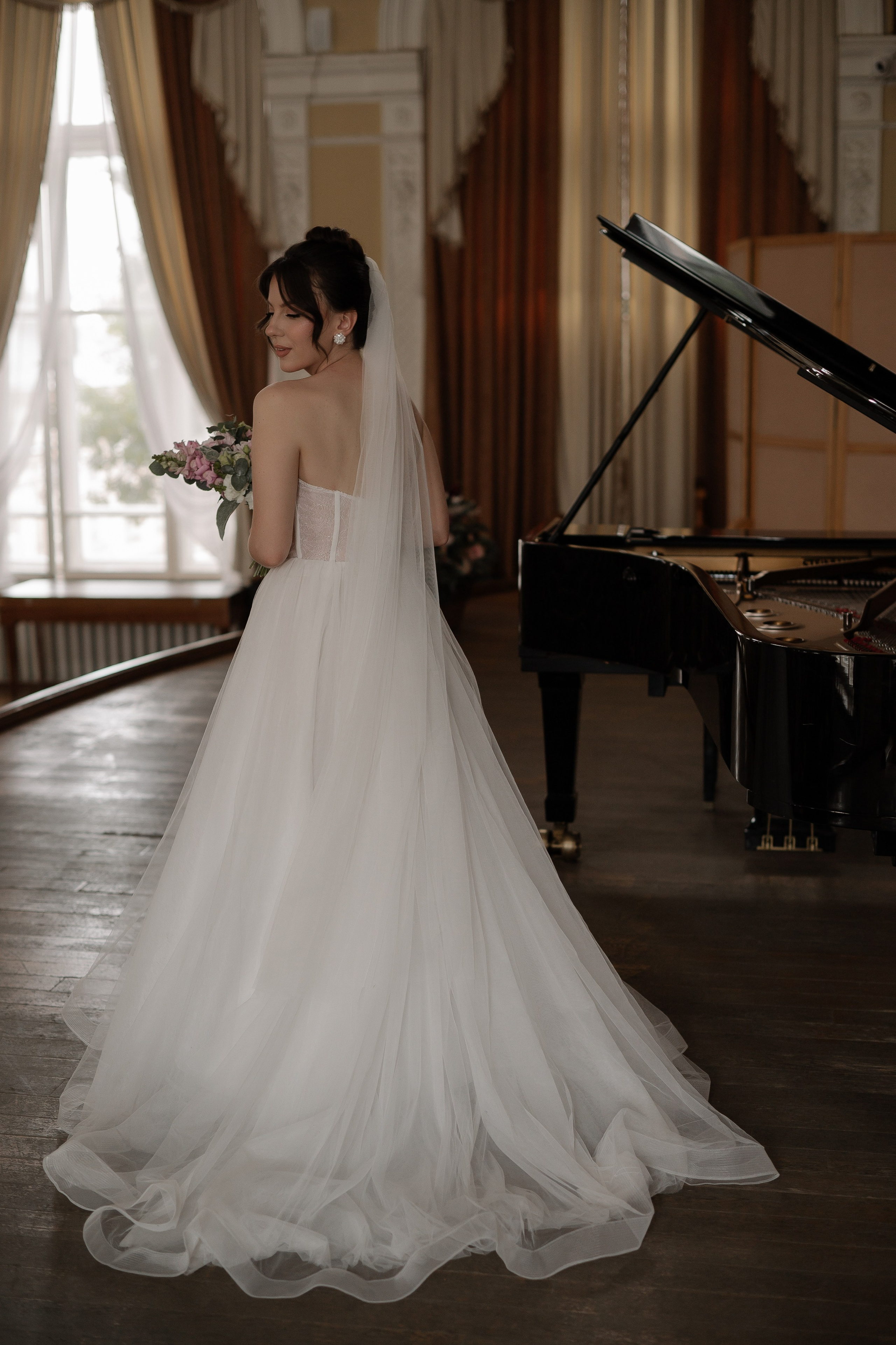 Александр и Ирина. Женский, семейный и свадебный фотограф в Астрахани Виктория Бузаева