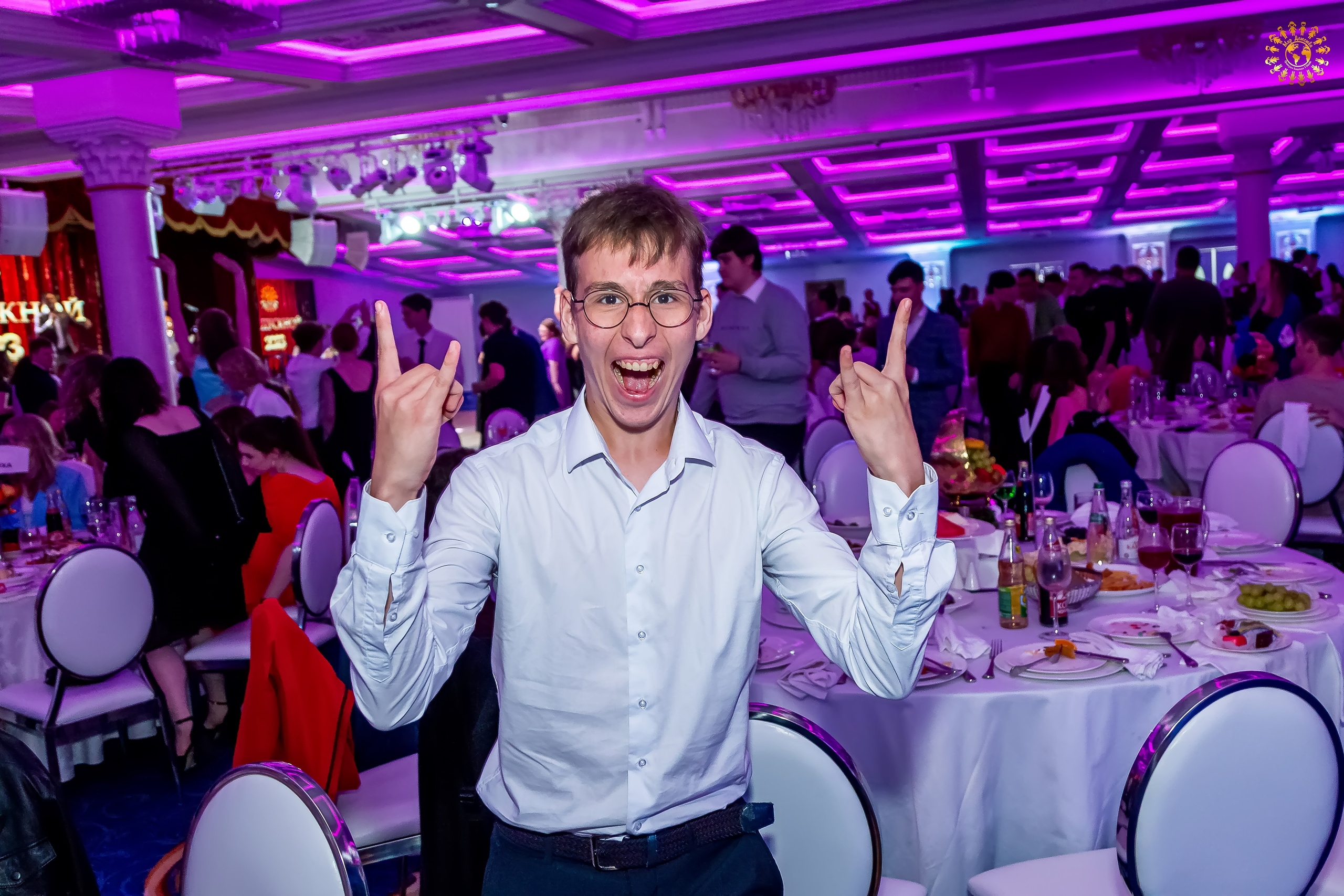 Выпускной 2023 (11-е классы) Triumph City Hall Москва. Репортажная съемка в Москве и области. Анималистика