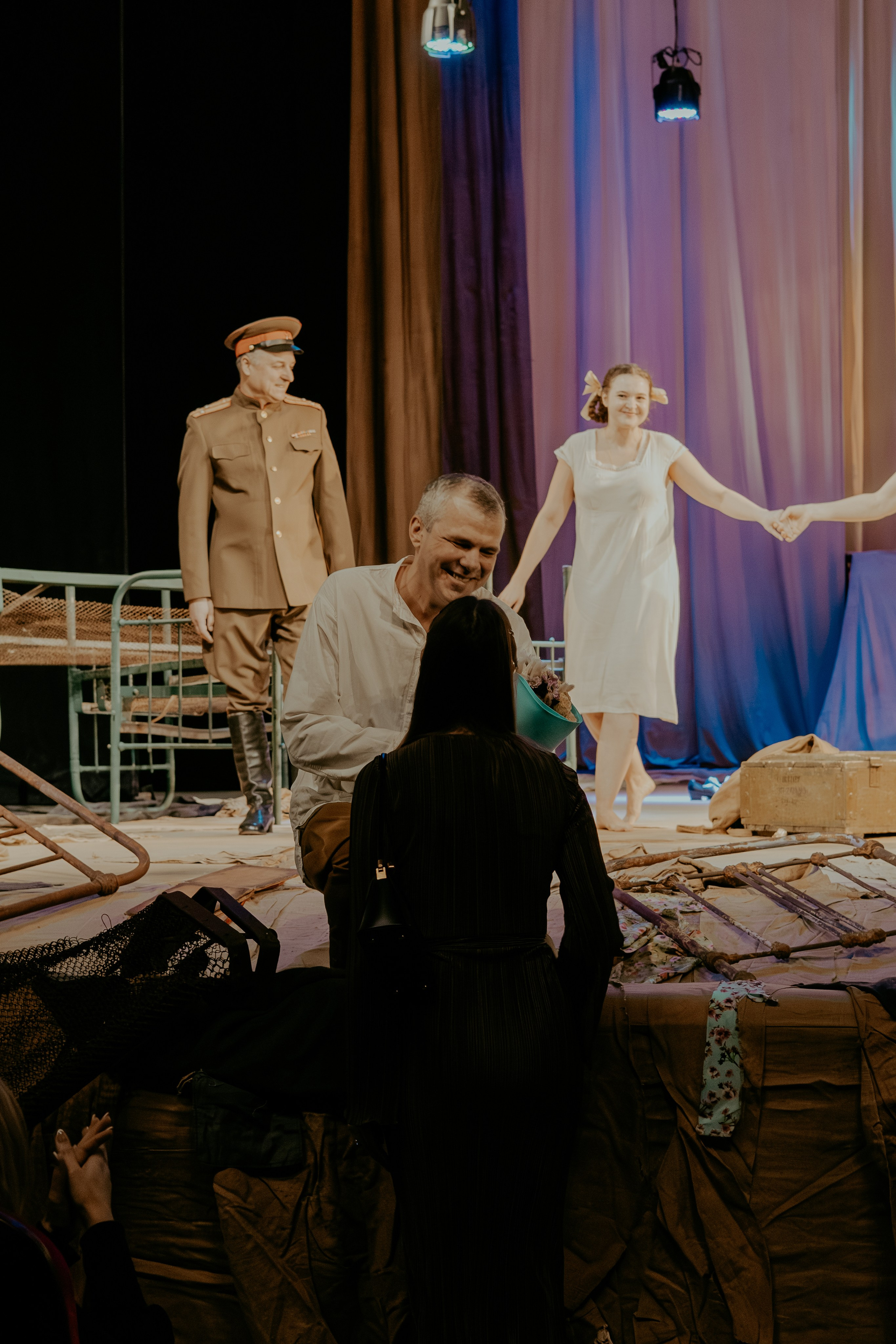 Театр Юного Зрителя " Не покидай меня». Фотограф Марк Файзулин