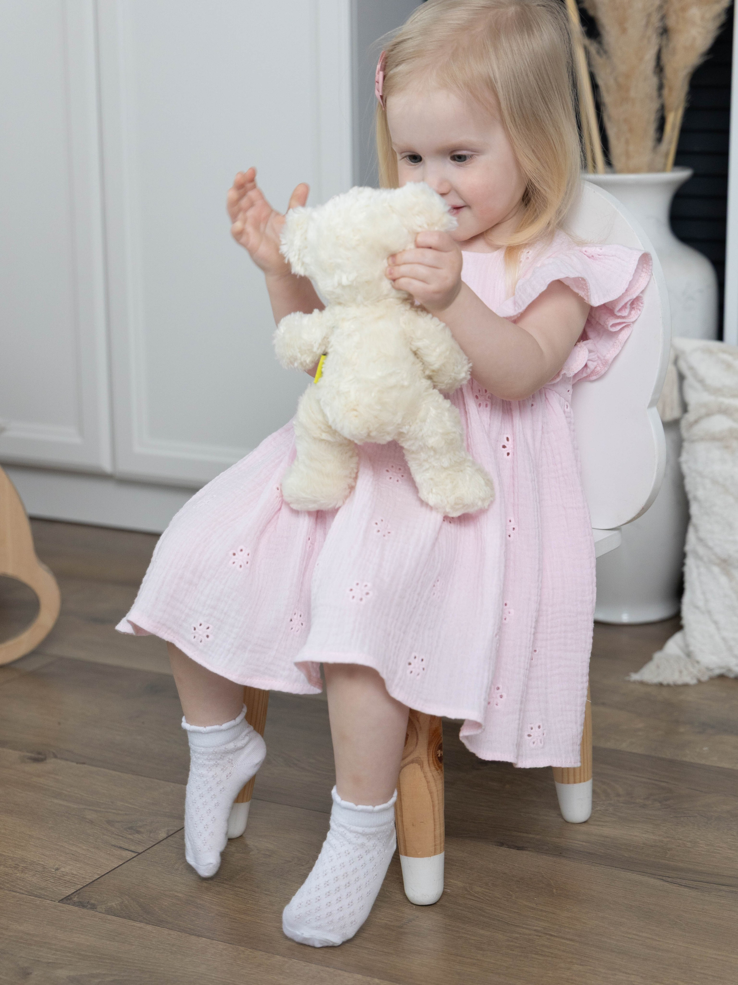 Детские платья. Фотограф для маркетплейсов, фотоуслуги в Жуковском Татьяна Марсуверских