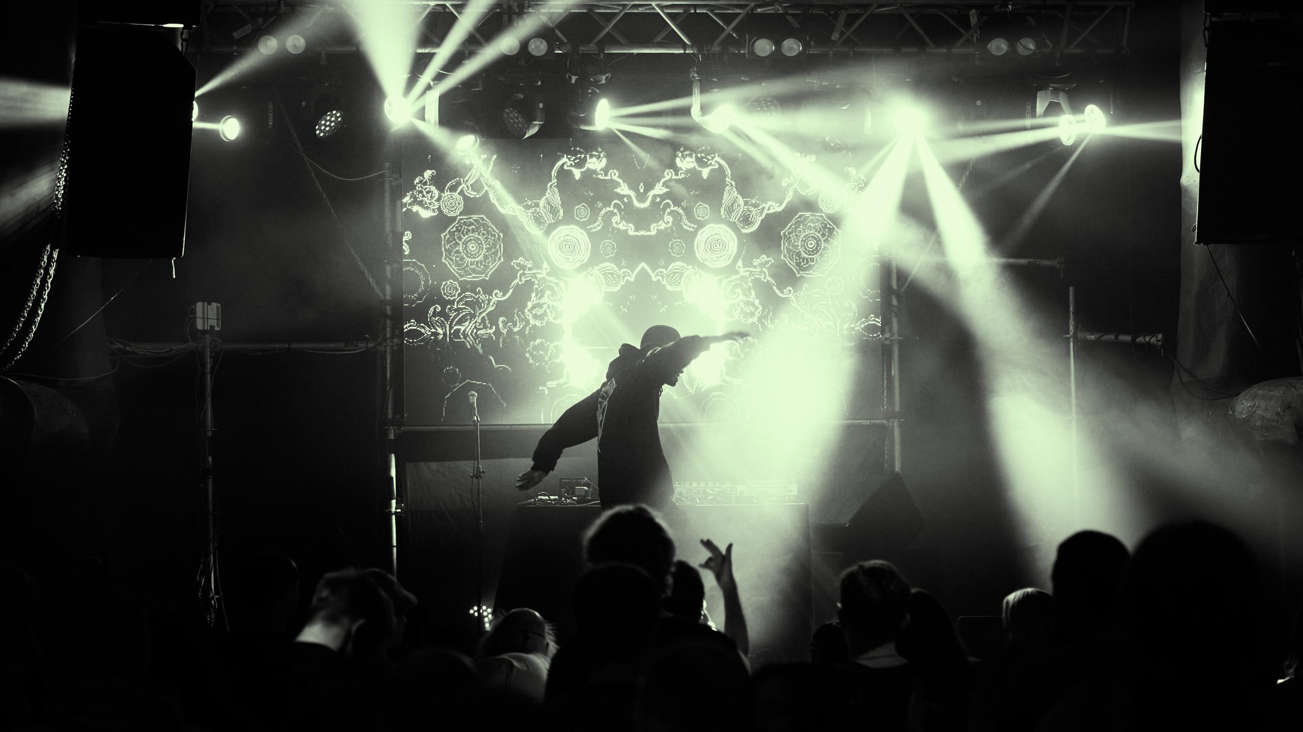 FREE FLOW FLAWA, NDLS404, NKOHA. IN STREET WE TRUST