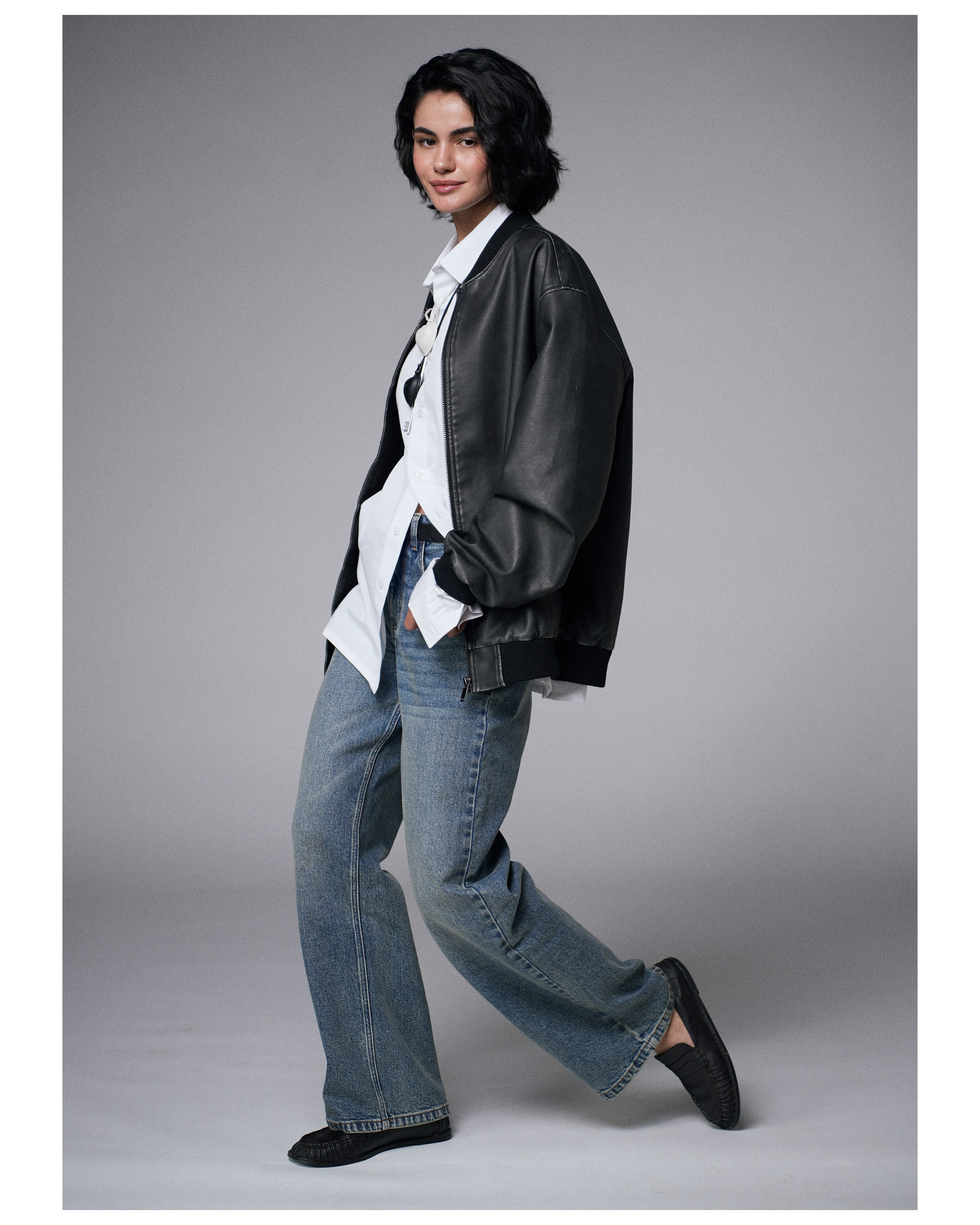 FUNDAY. ANNA — PHOTOGRAPHER