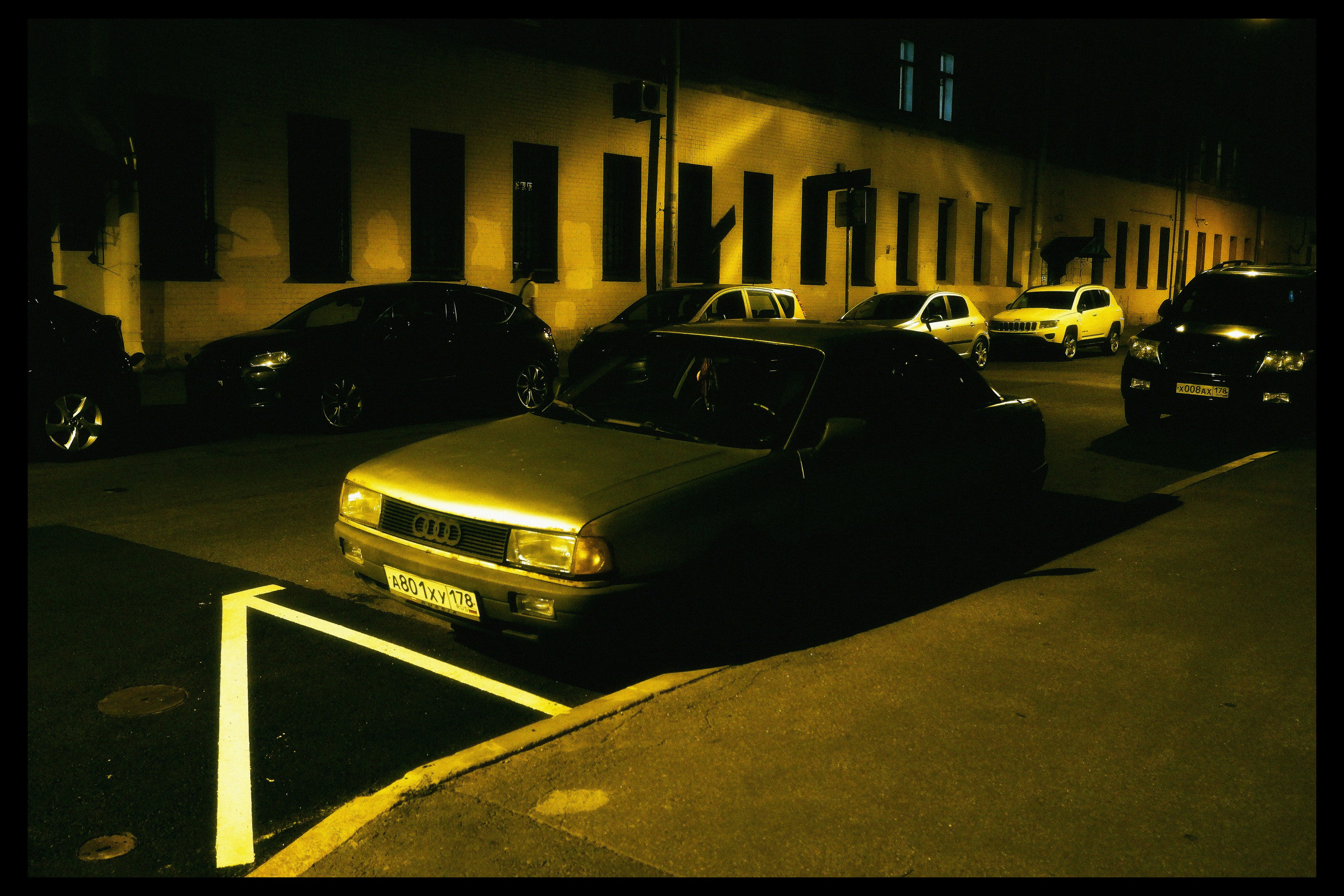 Saint-Petersburg. ANNA — PHOTOGRAPHER