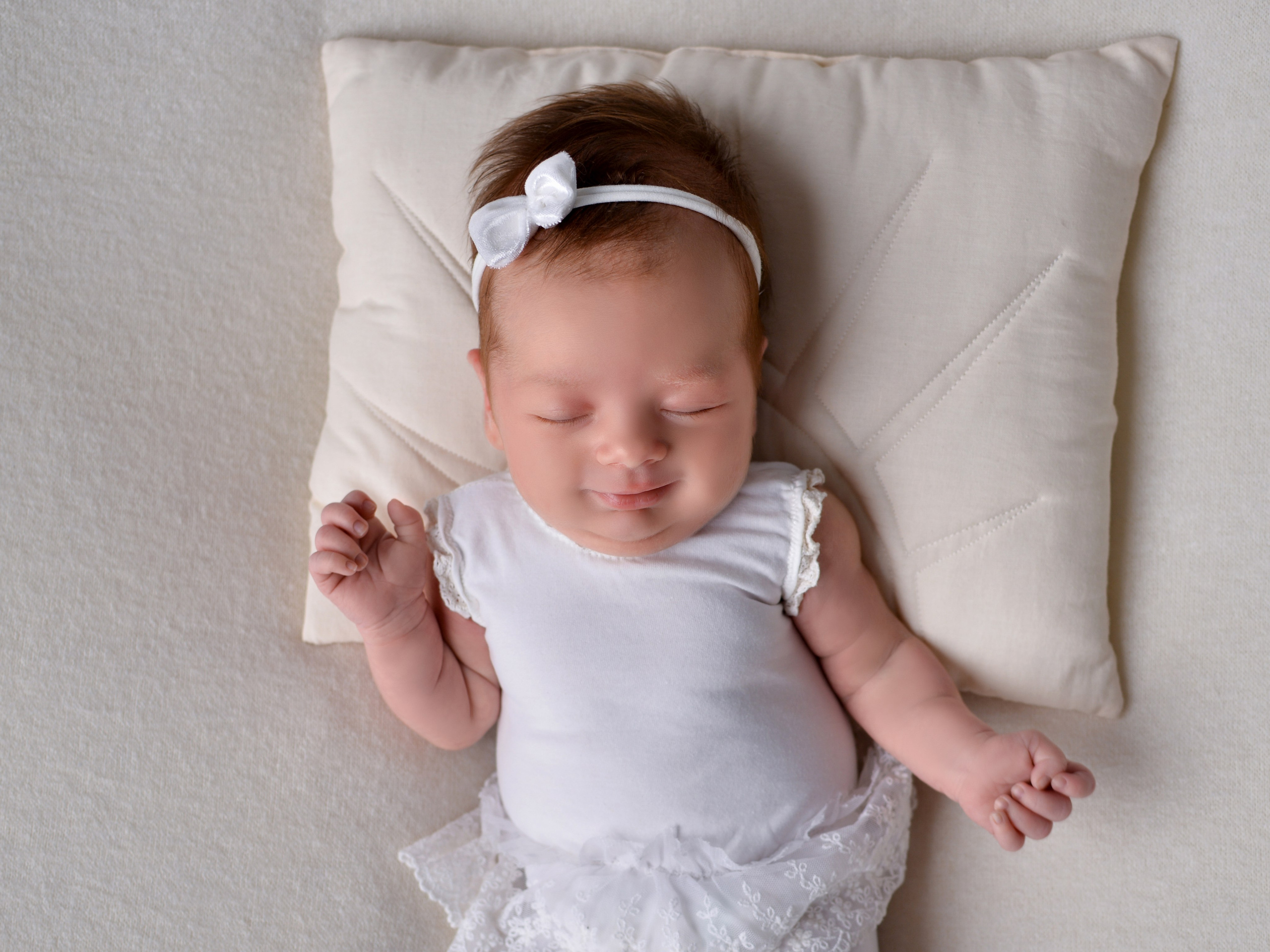 Съёмка младенца дома Краснодар. Фотограф новорожденных Краснодар Малышенко Надежда