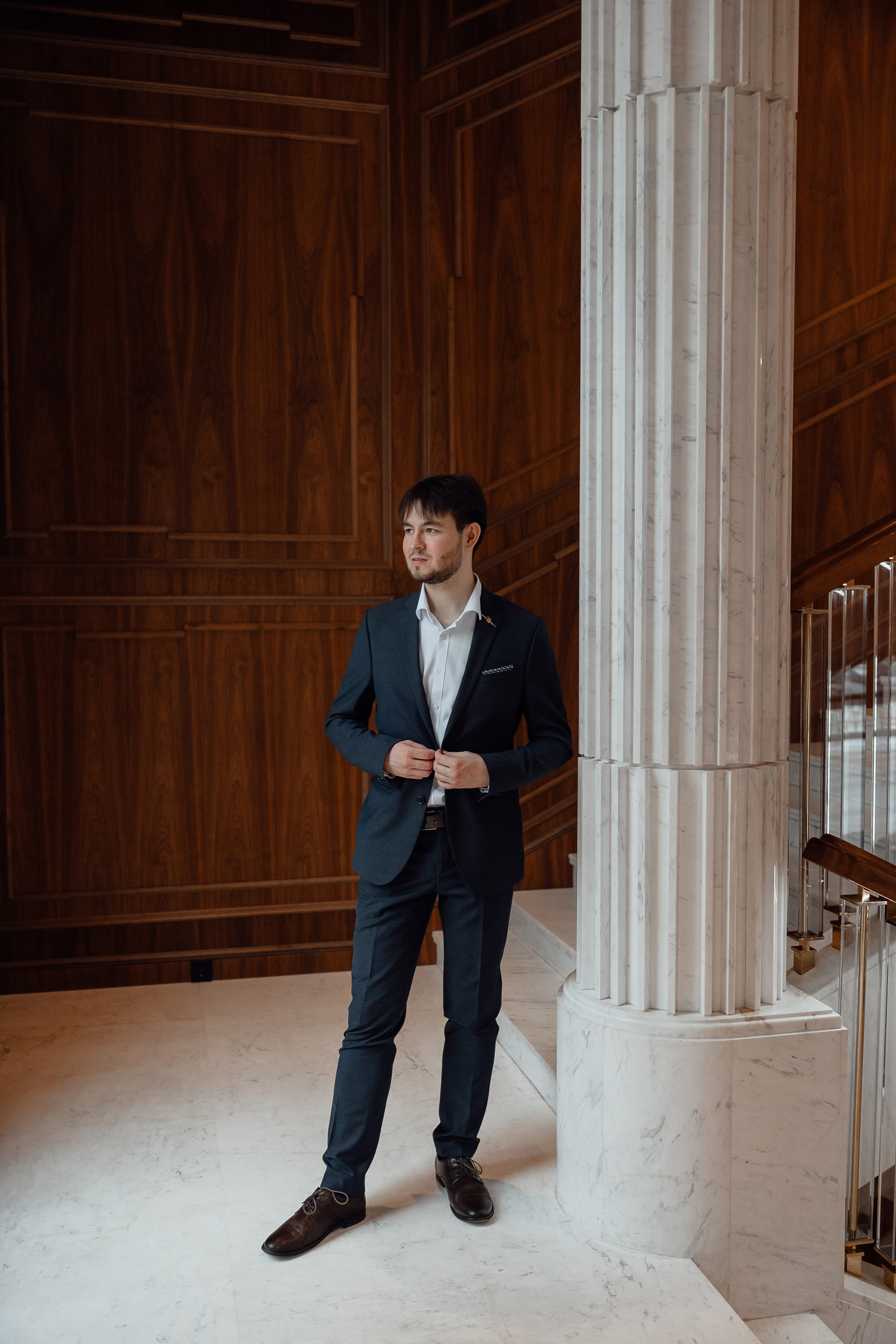 Свадебная фотосессия в отеле Marriott Imperial Plaza. Свадебный фотограф в Москве Дарья Олендарёва