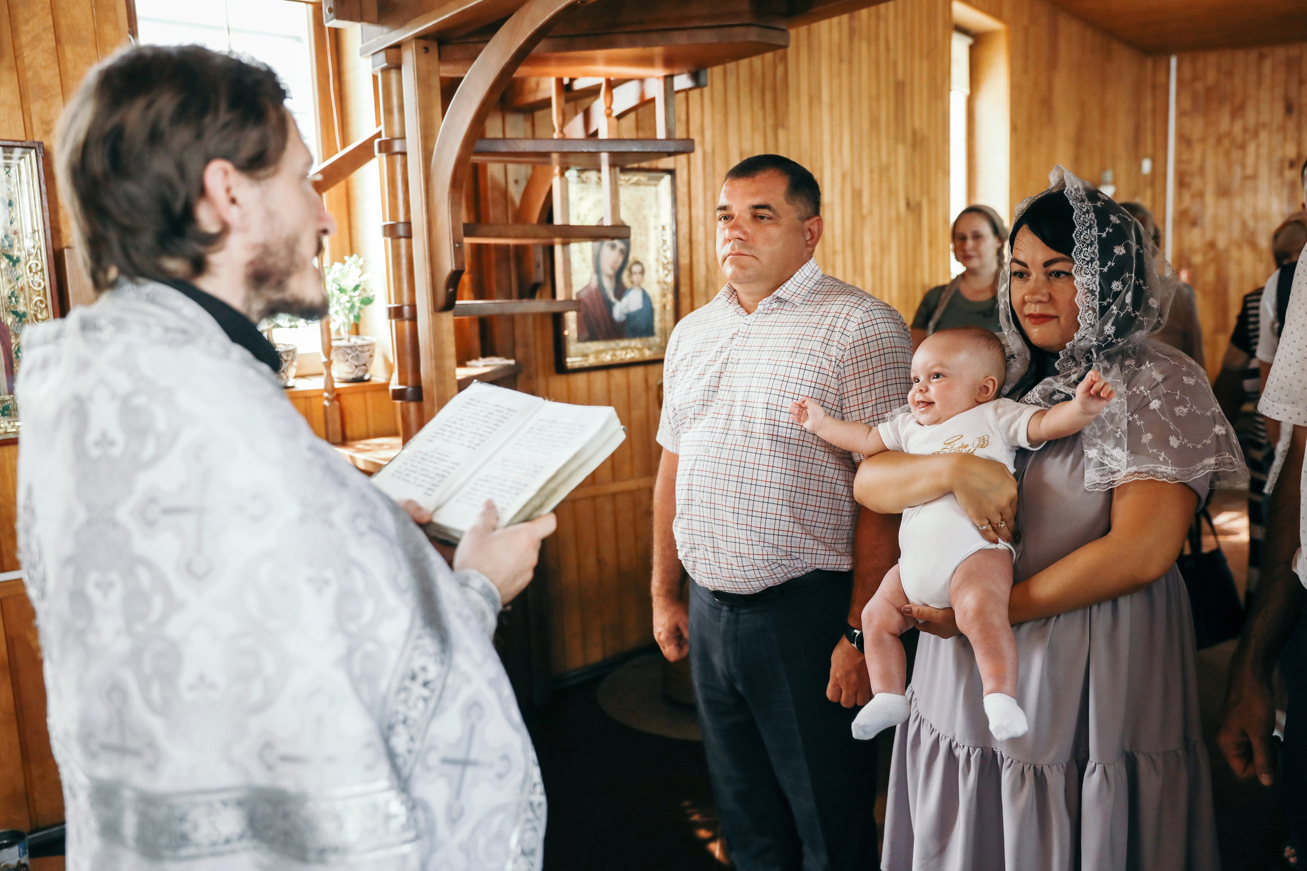 Дамир Храм Ксении Петербургской. Свадебный и семейный фотограф в Севастополе и Крыму Анастасия Сураева